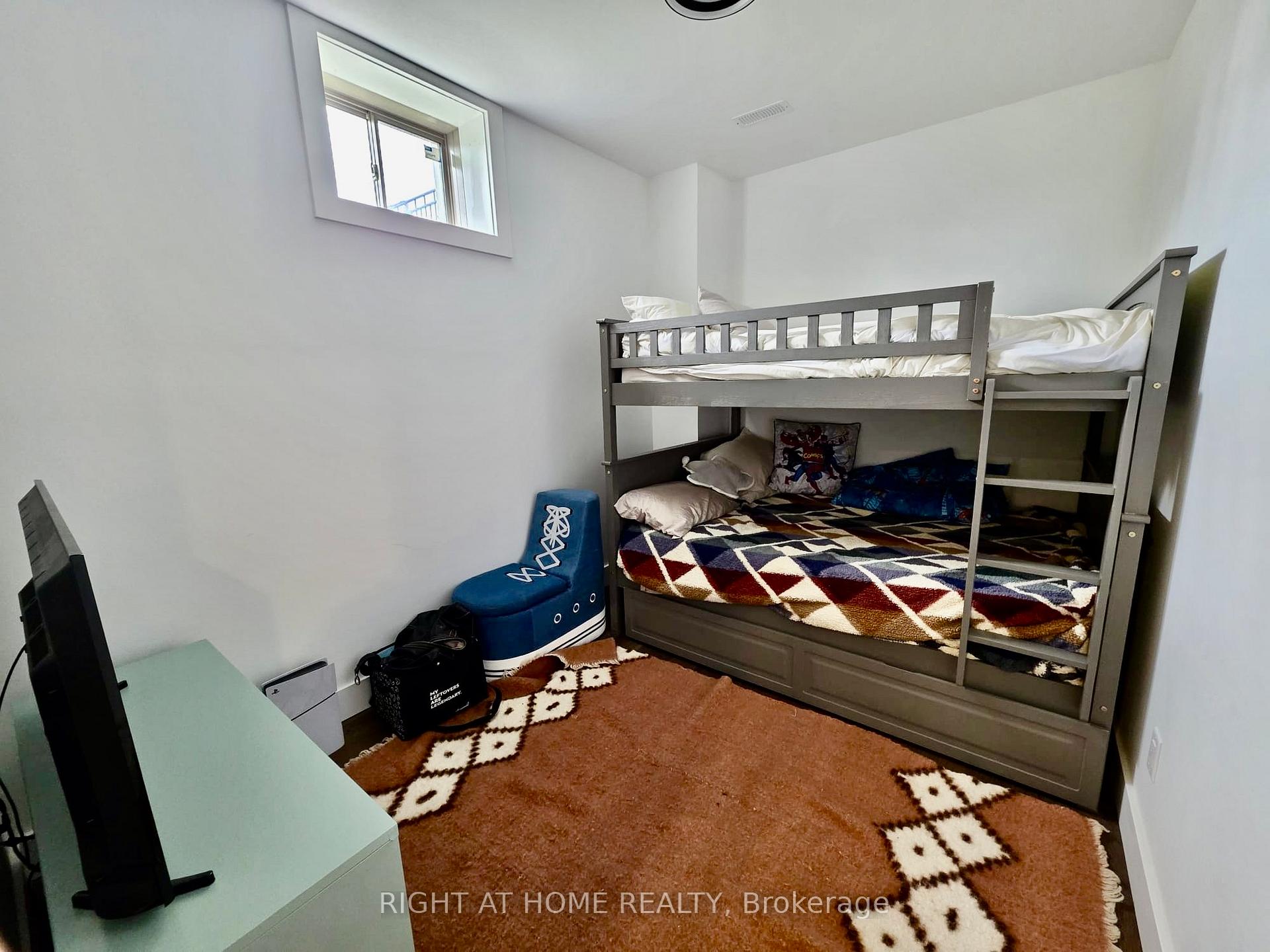Photo 47 of 149 Springside Crescent, Blue Mountains — HOMEH