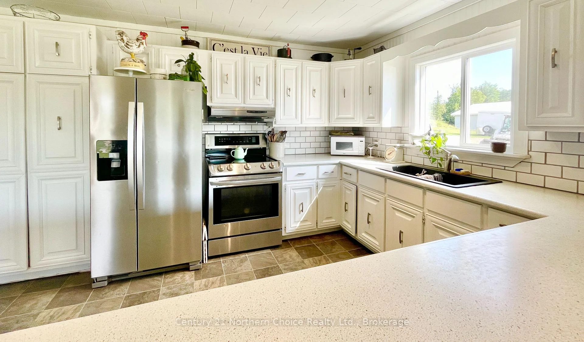 Photo 14 of 1207 594 Highway, Kenora Remote Area, Oxdrift — HOMEH