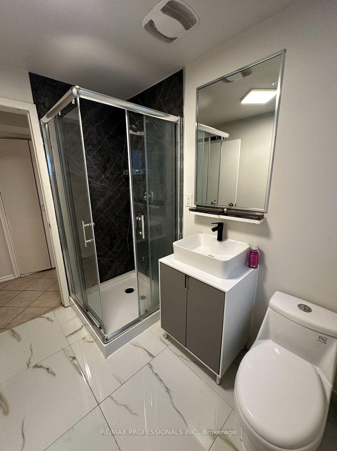 Photo 10 of Unit Basement, 30 Woodbury Road, Etobicoke, Alderwood — HOMEH