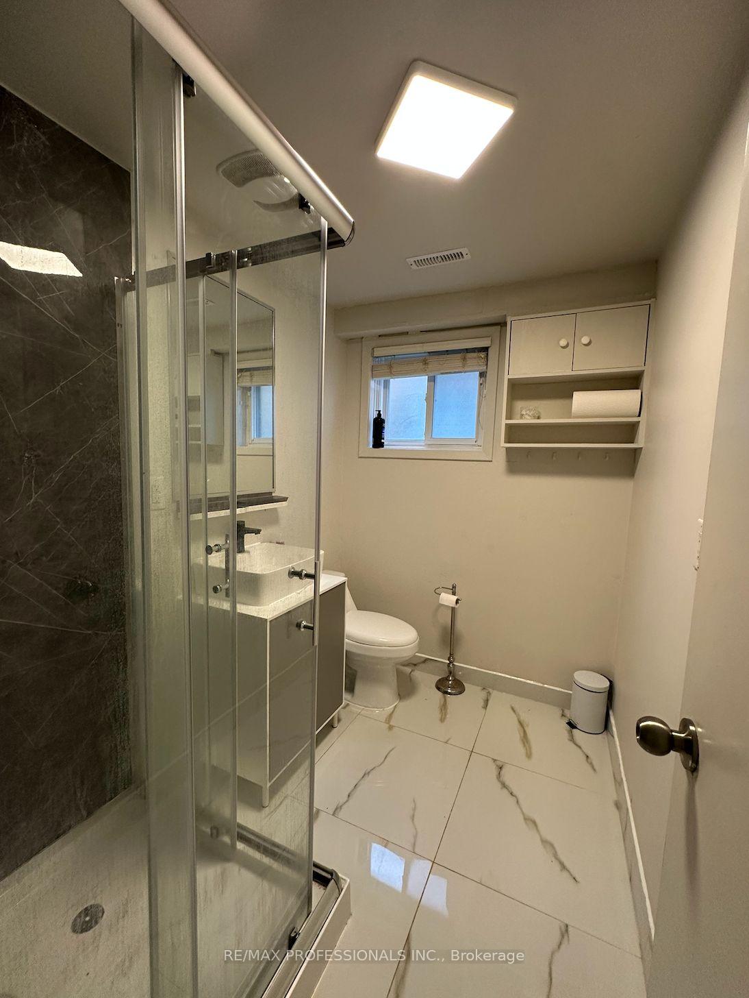 Photo 11 of Unit Basement, 30 Woodbury Road, Etobicoke, Alderwood — HOMEH