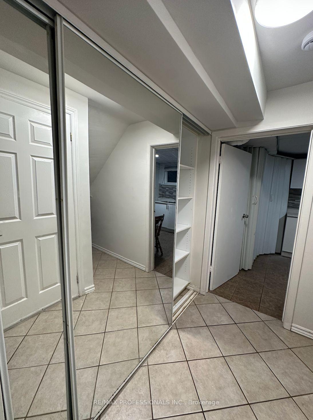 Photo 12 of Unit Basement, 30 Woodbury Road, Etobicoke, Alderwood — HOMEH