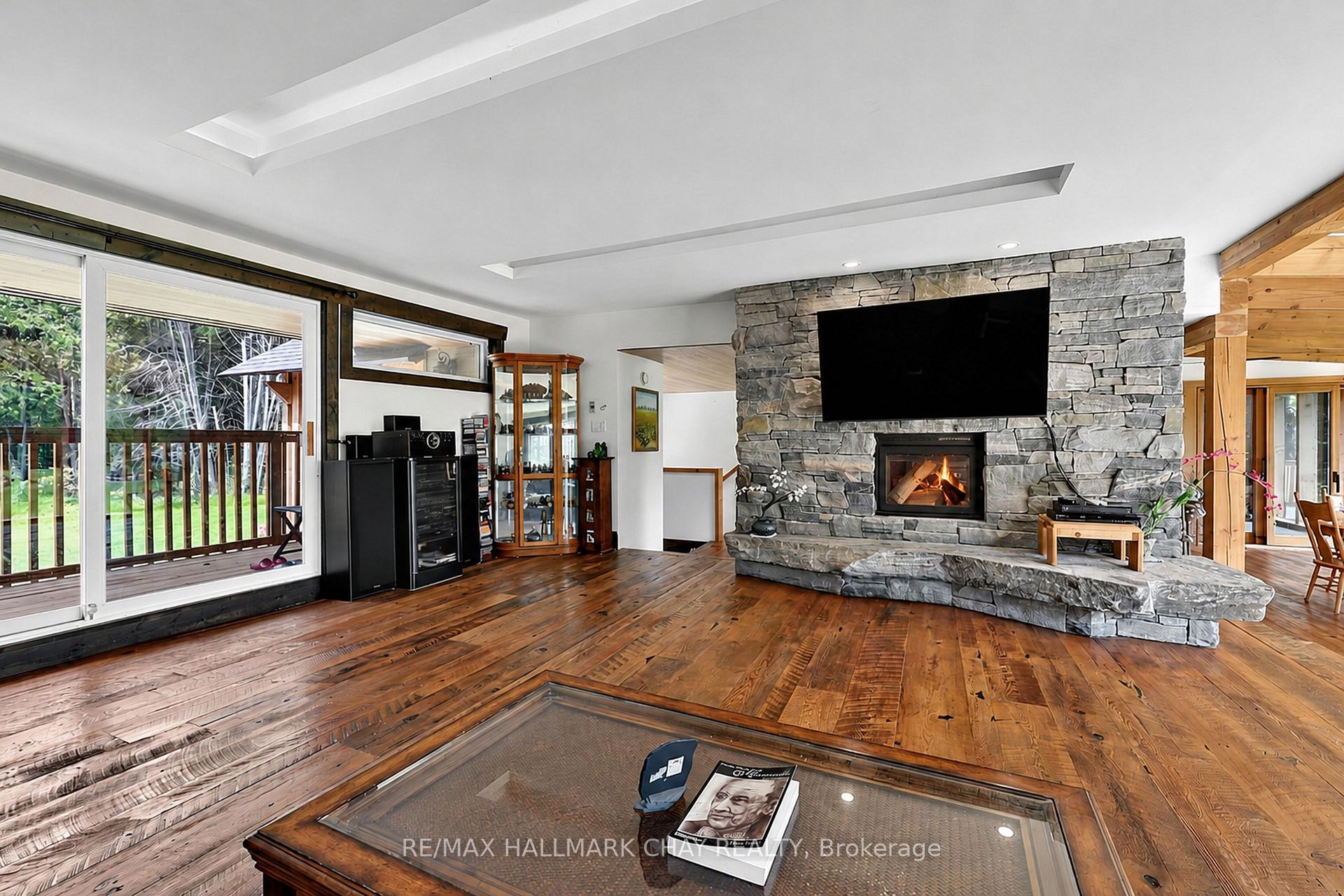 Photo 16 of 1507 Hendrie Road, Springwater, Rural Springwater — HOMEH