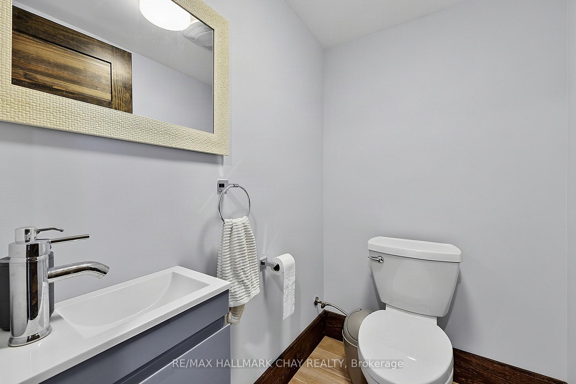 Photo 30 of 1507 Hendrie Road, Springwater, Rural Springwater — HOMEH