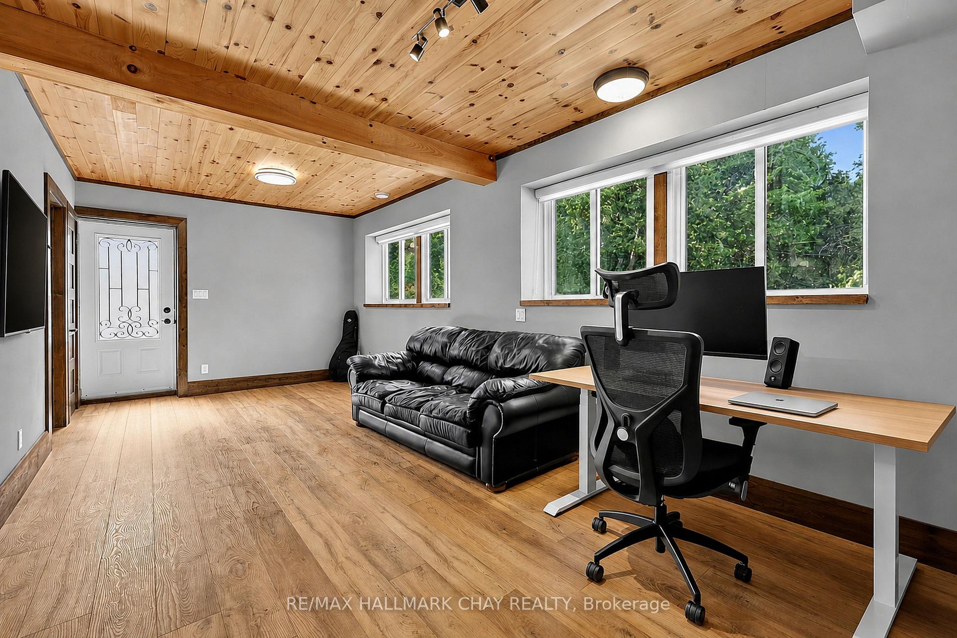 Photo 31 of 1507 Hendrie Road, Springwater, Rural Springwater — HOMEH