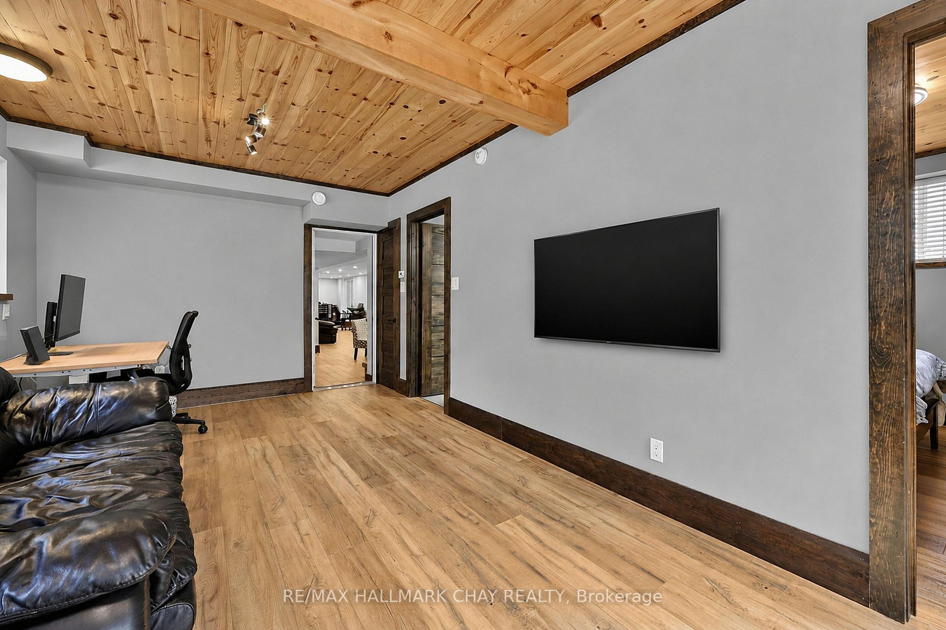 Photo 32 of 1507 Hendrie Road, Springwater, Rural Springwater — HOMEH