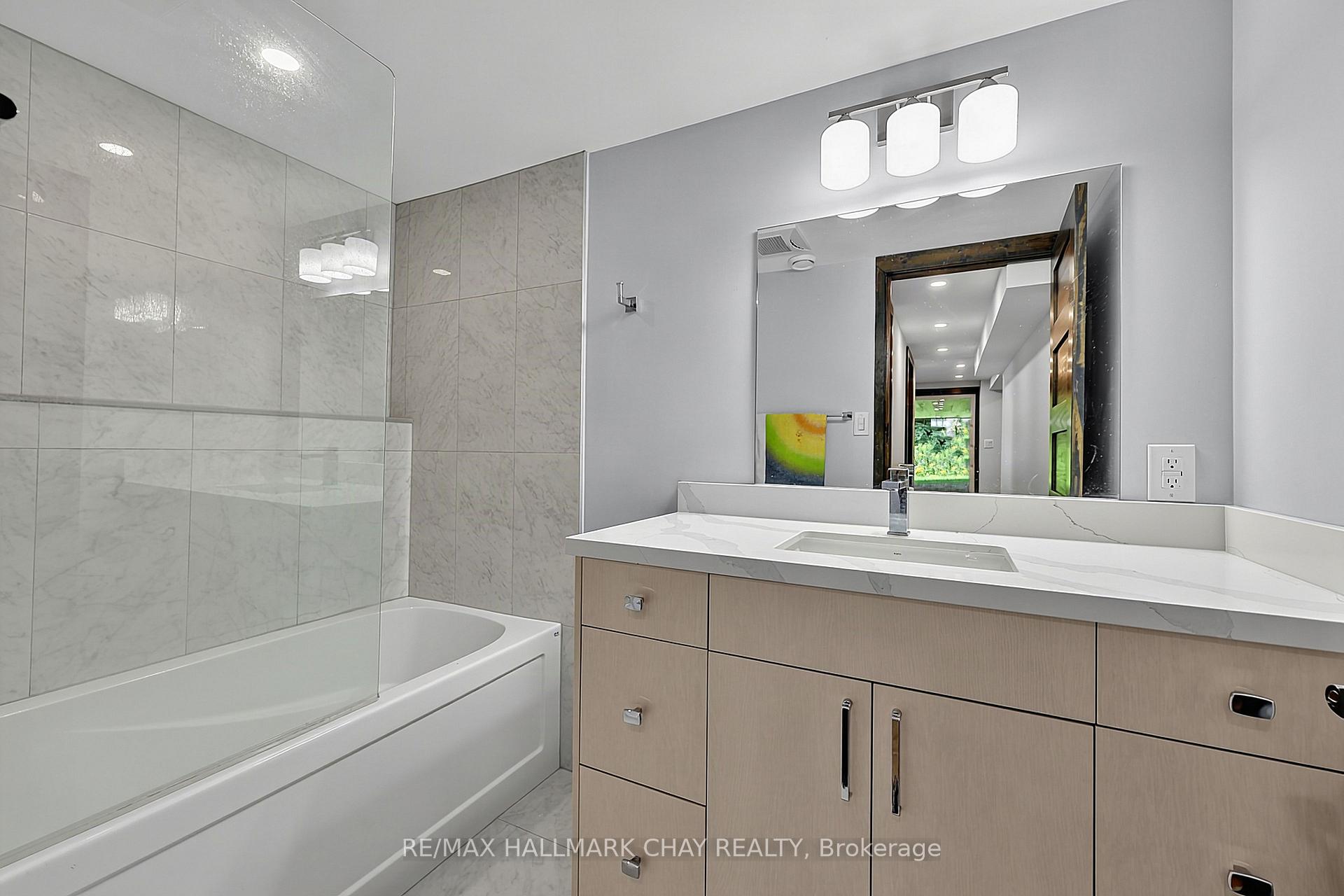 Photo 34 of 1507 Hendrie Road, Springwater, Rural Springwater — HOMEH