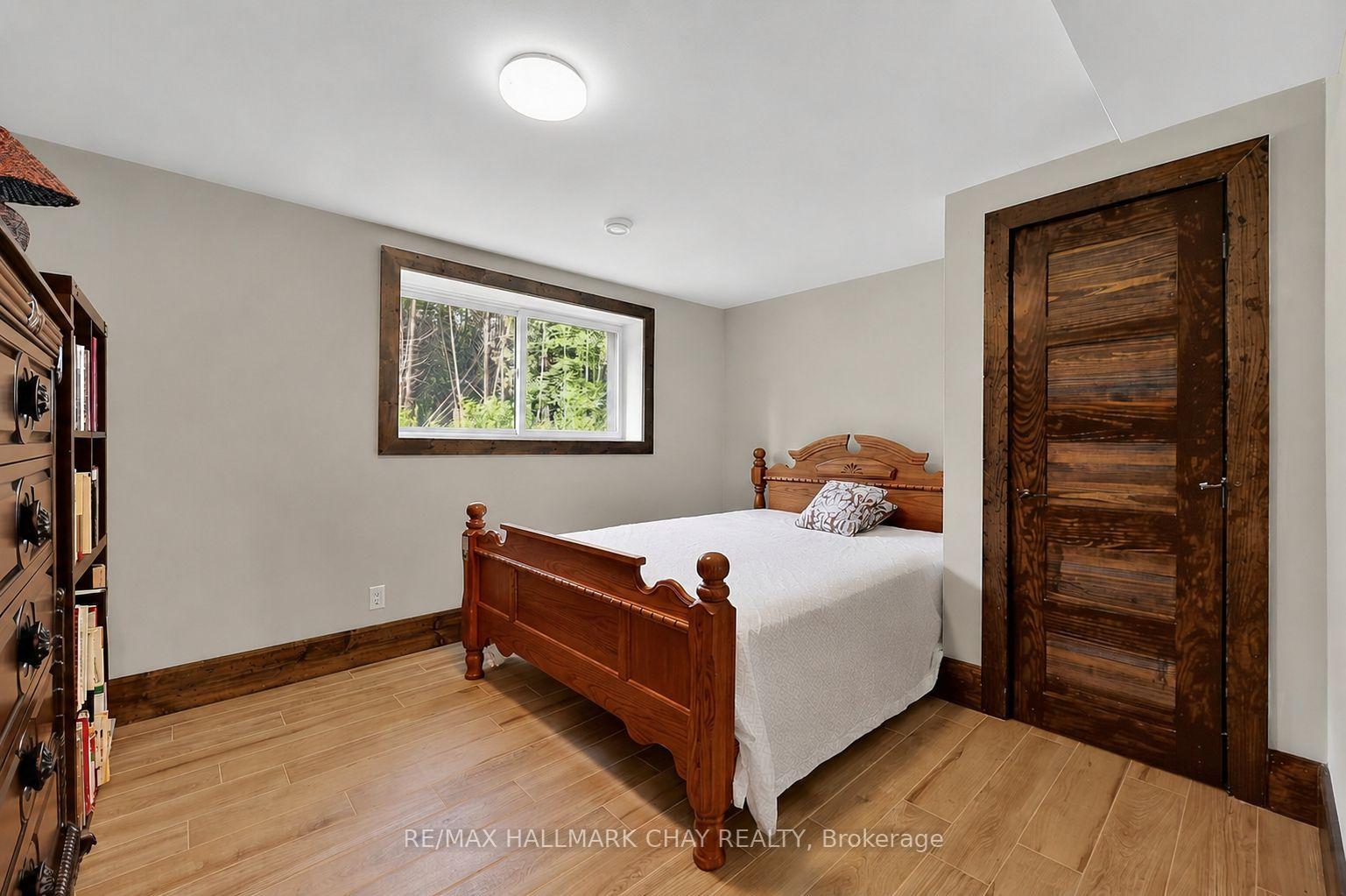 Photo 35 of 1507 Hendrie Road, Springwater, Rural Springwater — HOMEH