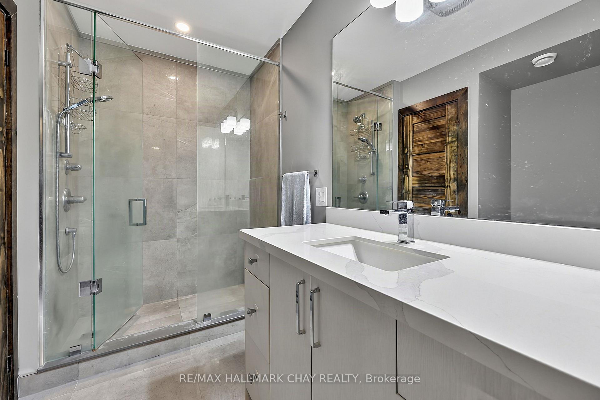 Photo 37 of 1507 Hendrie Road, Springwater, Rural Springwater — HOMEH