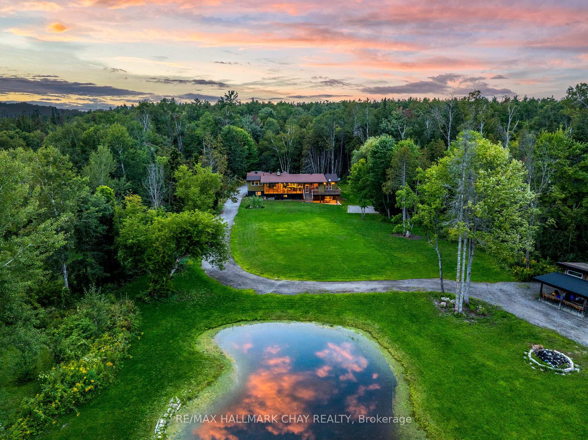 Photo 44 of 1507 Hendrie Road, Springwater, Rural Springwater — HOMEH