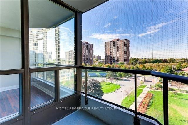 Photo 15 of Unit 710, 3 Rowntree Road, Etobicoke, Mount Olive-Silverstone-Jamestown — HOMEH