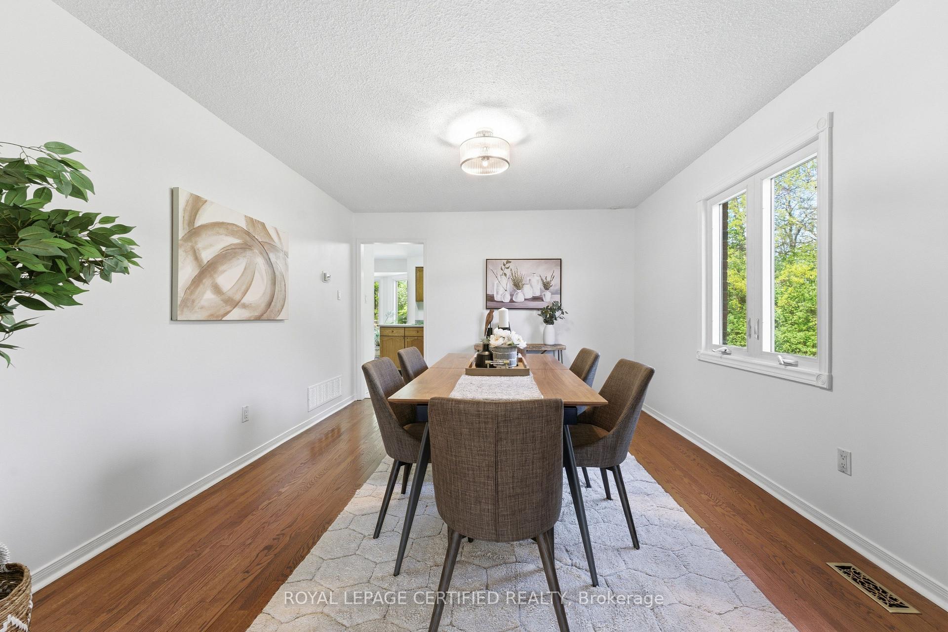 Photo 13 of 5211 Micmac Crescent, Mississauga, Hurontario — HOMEH