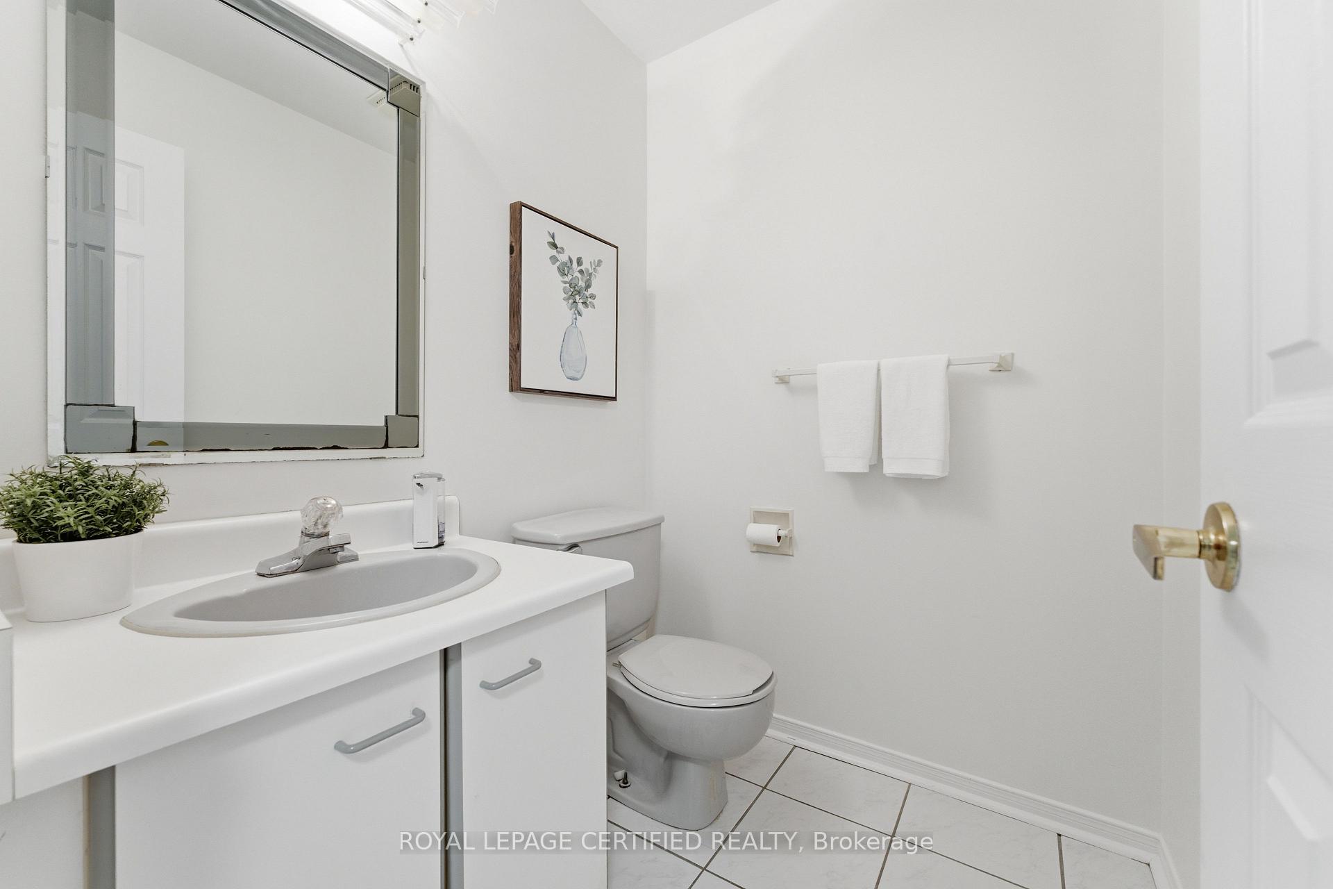Photo 28 of 5211 Micmac Crescent, Mississauga, Hurontario — HOMEH