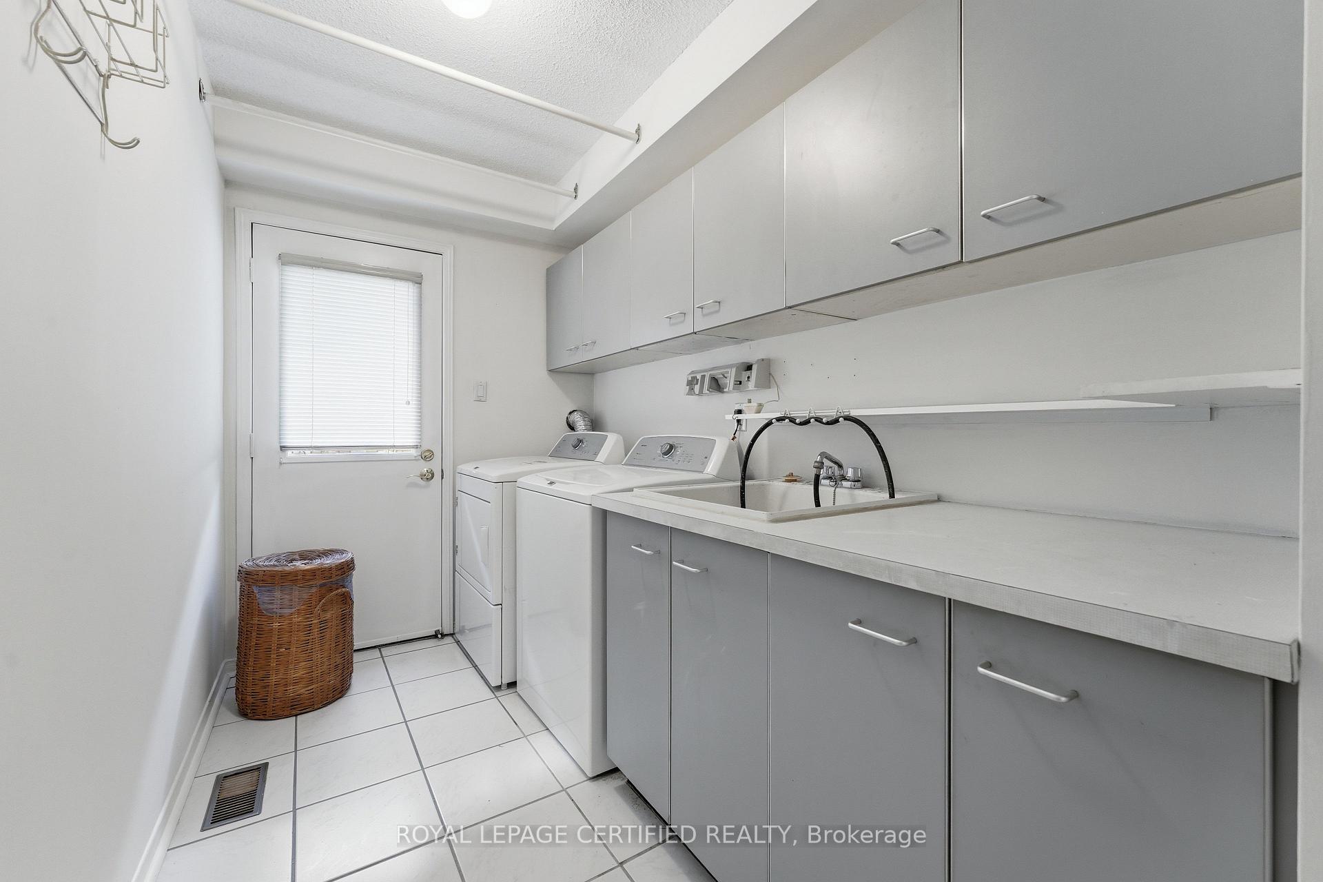 Photo 29 of 5211 Micmac Crescent, Mississauga, Hurontario — HOMEH