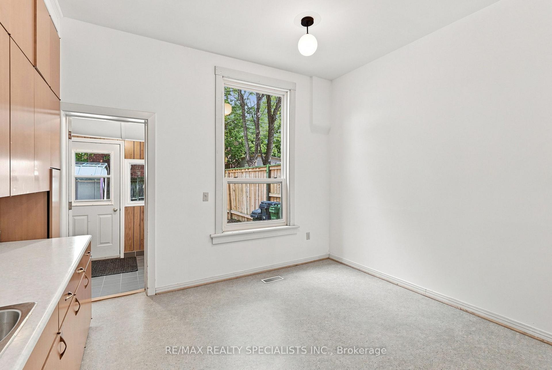 Photo 22 of 201 Concord Avenue, Toronto, Palmerston-Little Italy — HOMEH