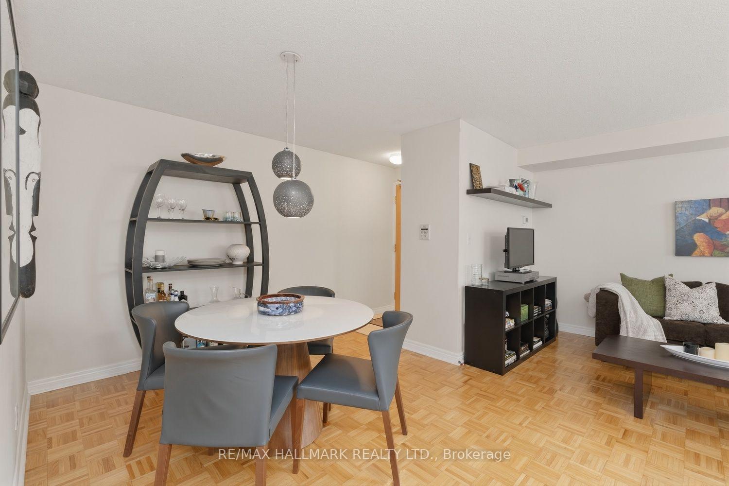Photo 9 of Unit 310, 43 Eglinton Avenue E, Toronto, Mount Pleasant West — HOMEH