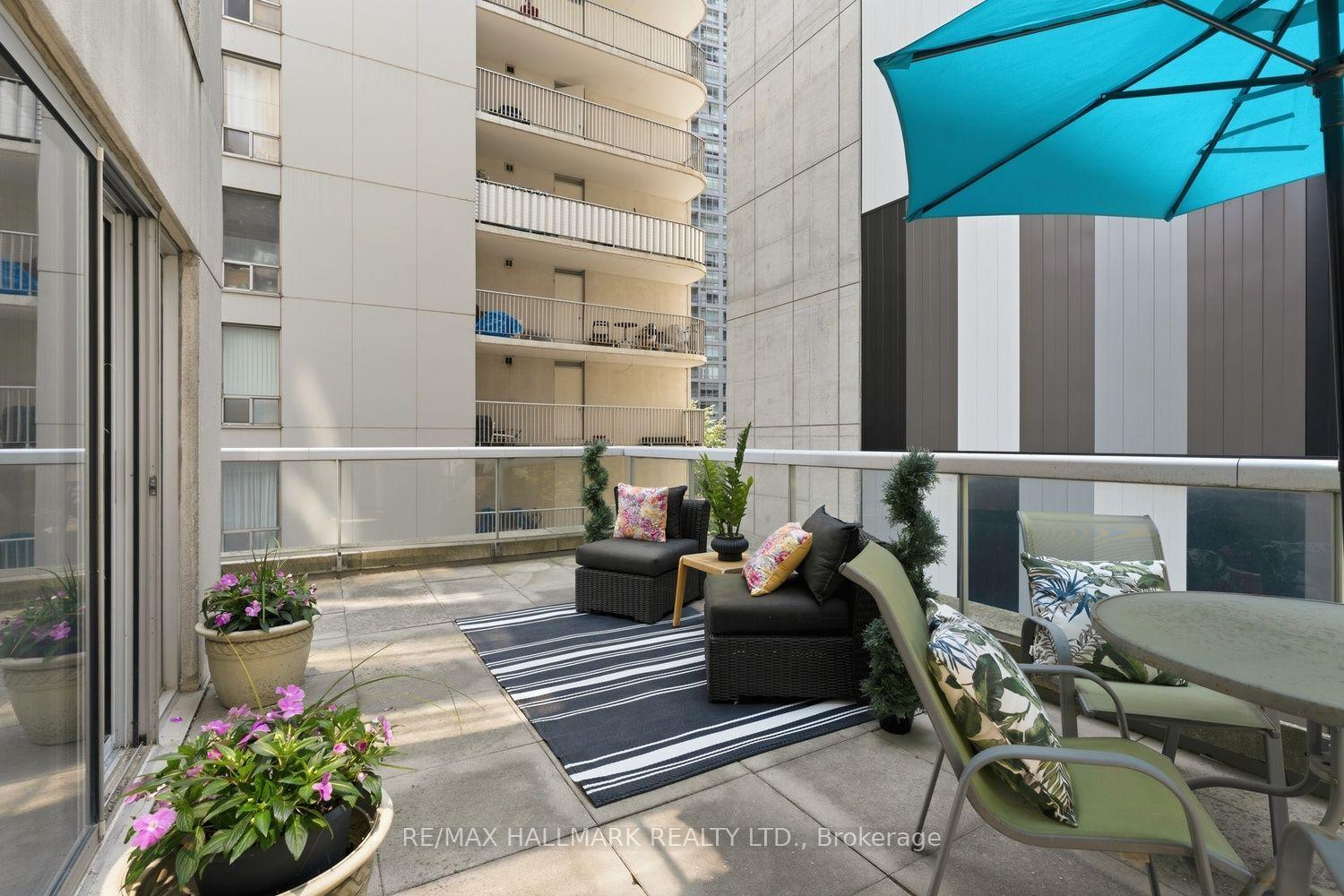Photo 27 of Unit 310, 43 Eglinton Avenue E, Toronto, Mount Pleasant West — HOMEH