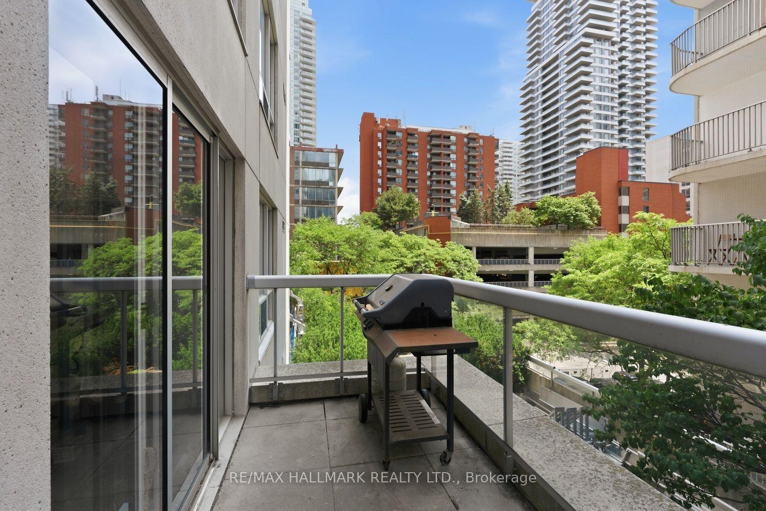Photo 28 of Unit 310, 43 Eglinton Avenue E, Toronto, Mount Pleasant West — HOMEH
