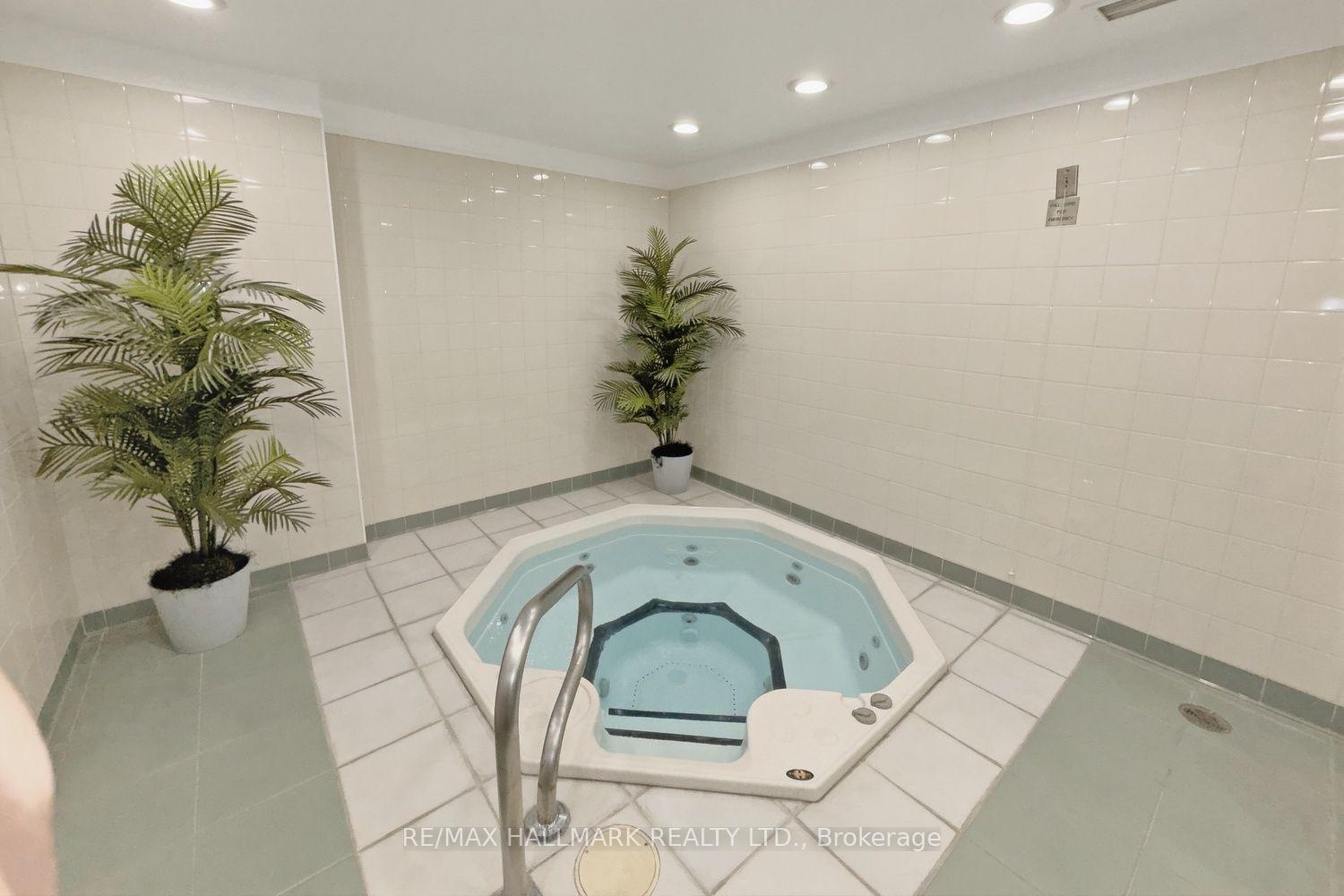 Photo 34 of Unit 310, 43 Eglinton Avenue E, Toronto, Mount Pleasant West — HOMEH