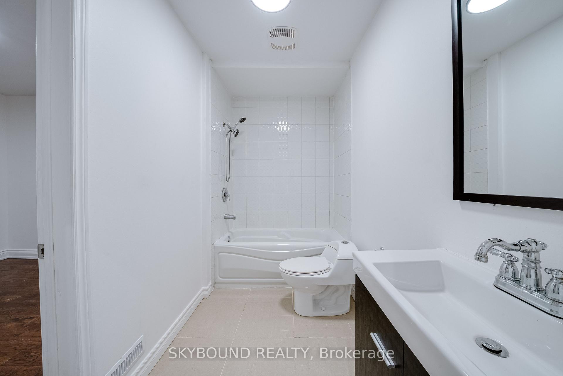 Photo 15 of 43 Craydon Avenue, North York, Mount Dennis — HOMEH
