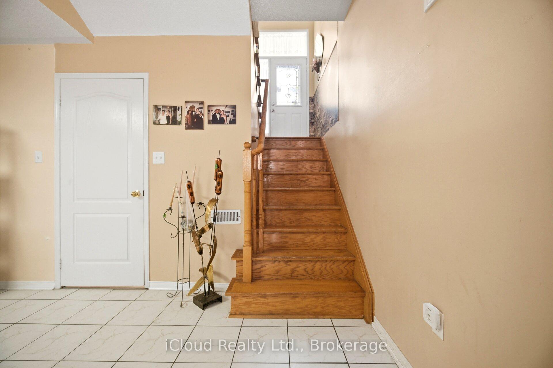 Photo 33 of 6332 Glen Meadows Road, Mississauga, Lisgar — HOMEH