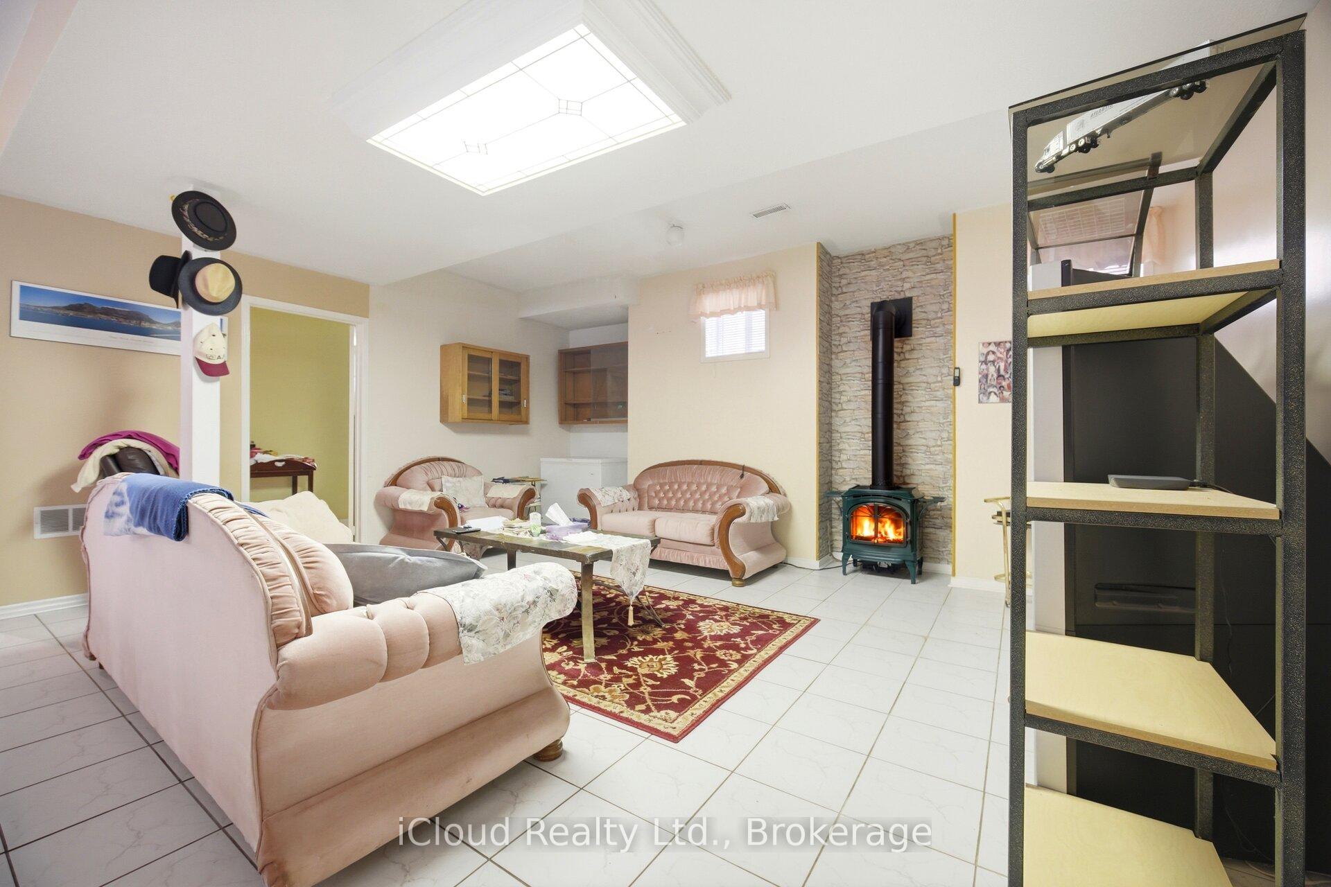 Photo 36 of 6332 Glen Meadows Road, Mississauga, Lisgar — HOMEH