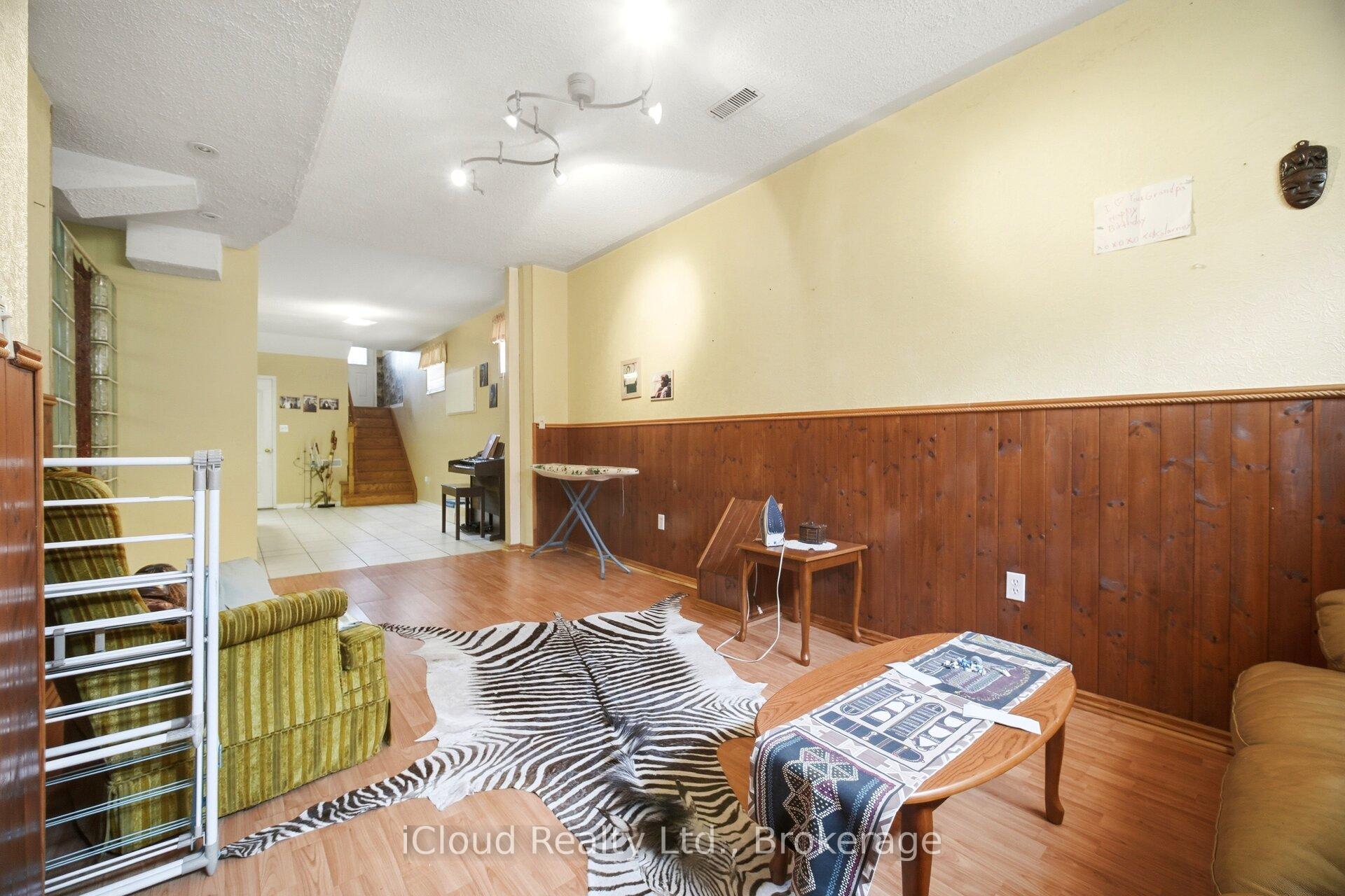 Photo 39 of 6332 Glen Meadows Road, Mississauga, Lisgar — HOMEH