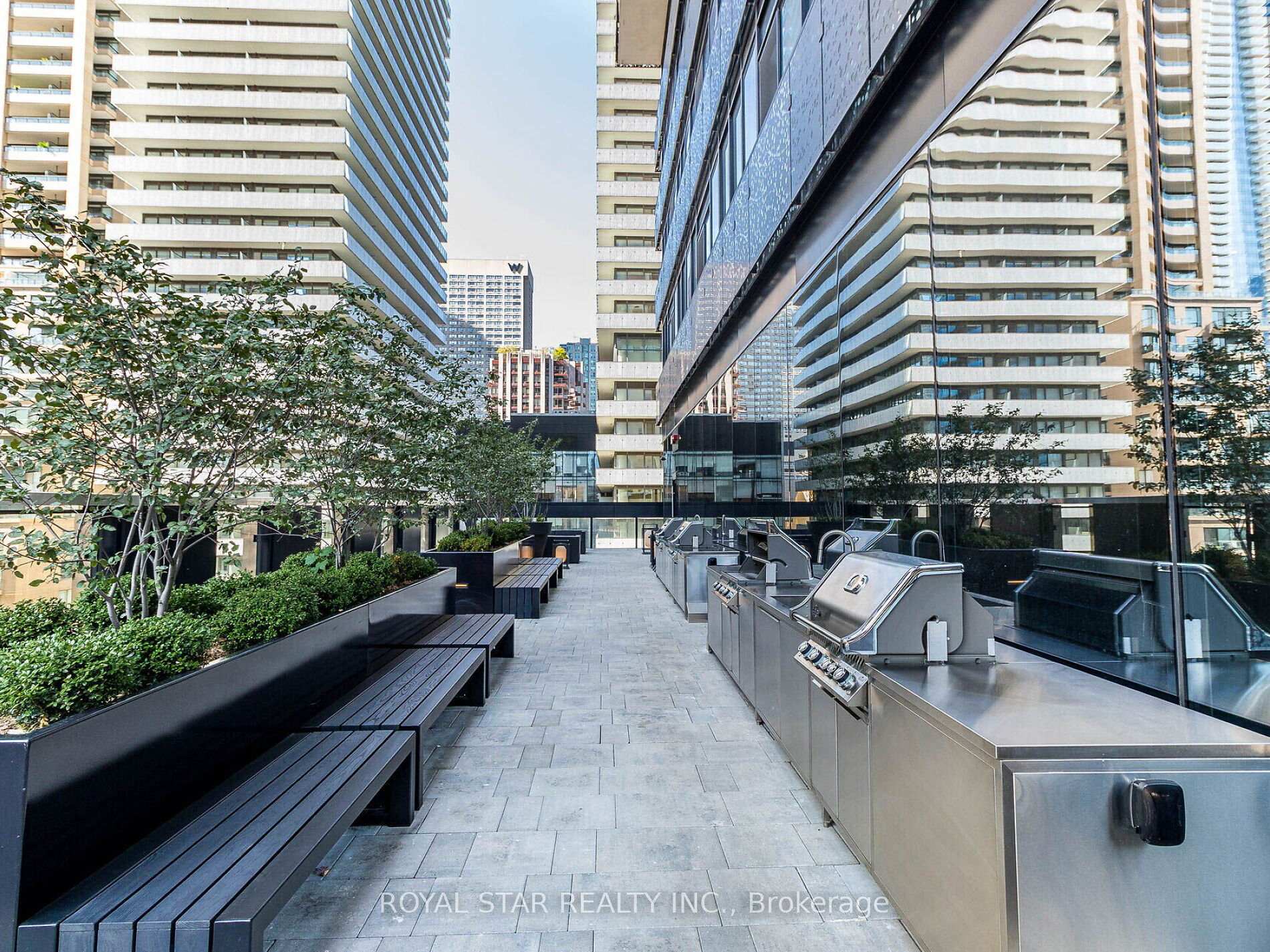 Photo 16 of Unit 2706, 55 Charles Street E, Toronto, Church-Yonge Corridor — HOMEH