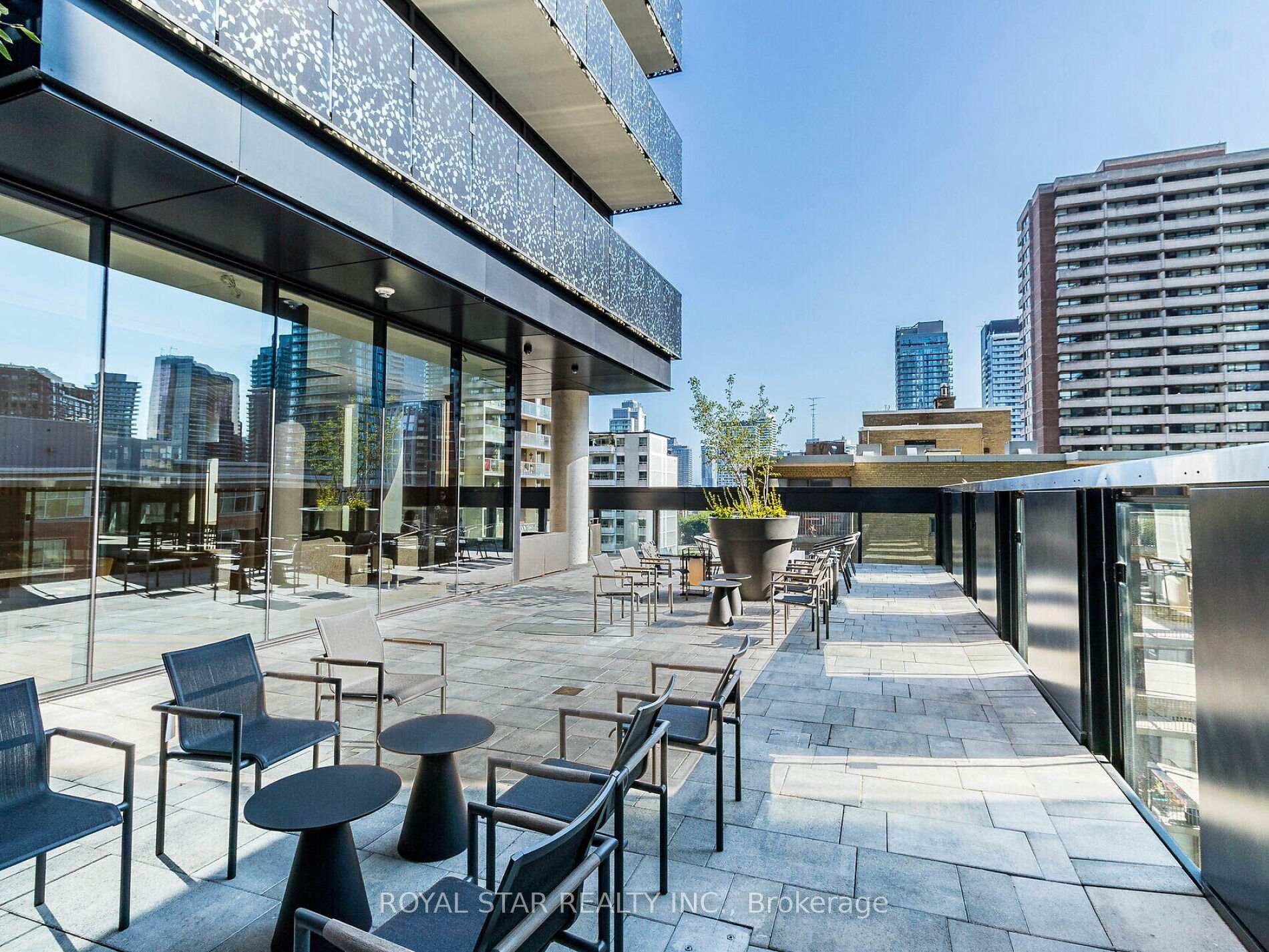 Photo 18 of Unit 2706, 55 Charles Street E, Toronto, Church-Yonge Corridor — HOMEH