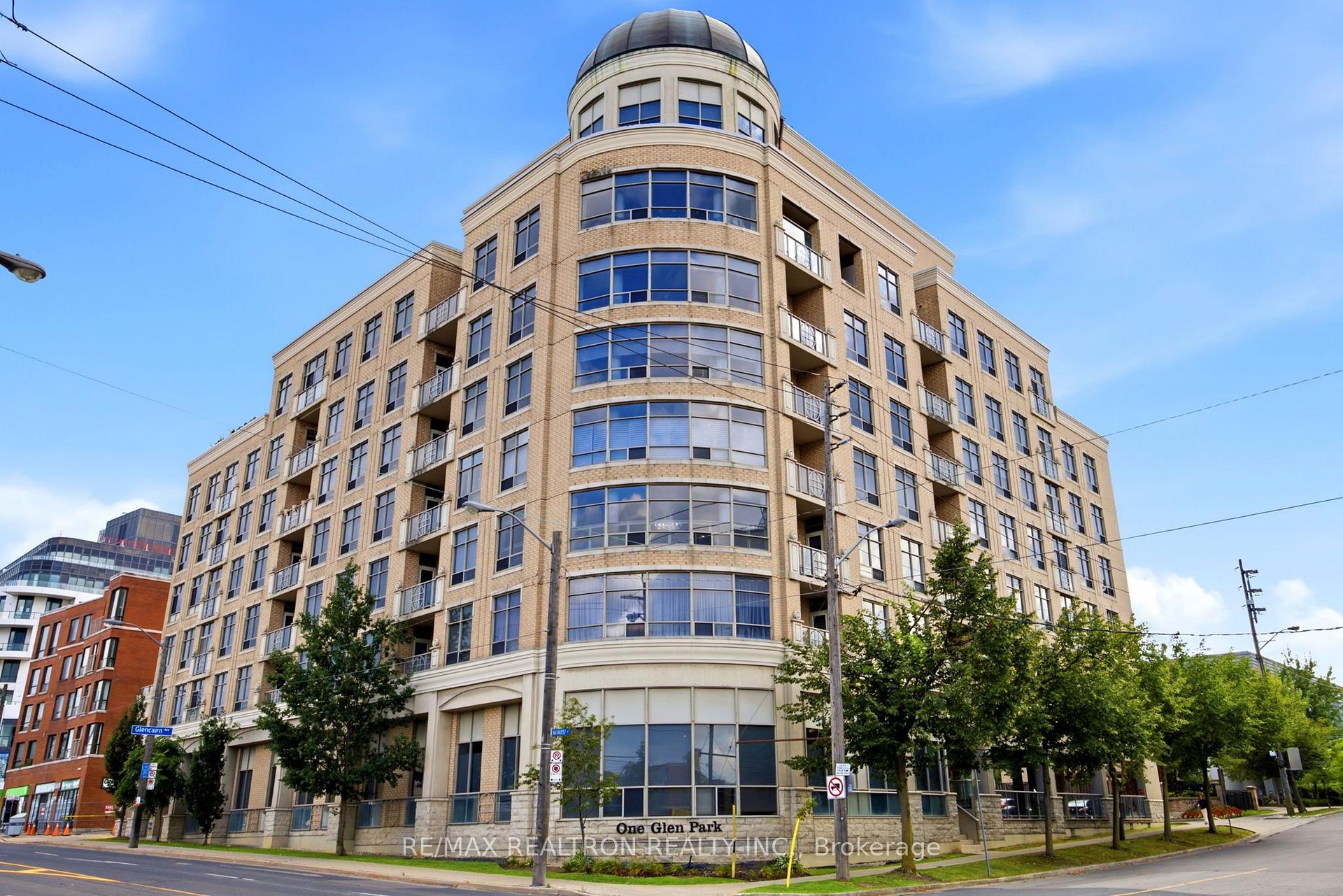 Photo of Unit 304, 1 Glen Park Avenue
