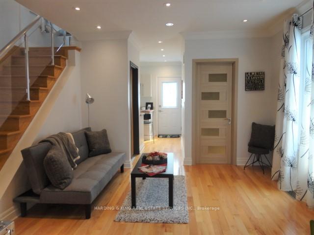 Photo 5 of Unit Suite 2, 33 Connaught Avenue, Toronto, Greenwood-Coxwell — HOMEH