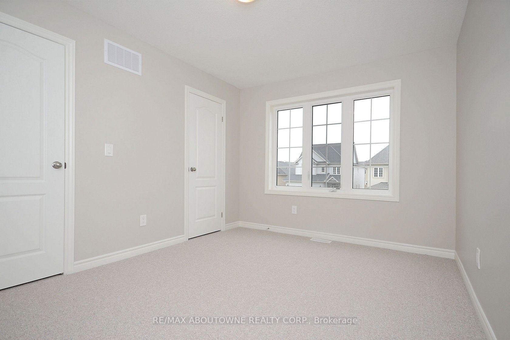 Photo 42 of 22 Ryan Street, Centre Wellington, Fergus — HOMEH