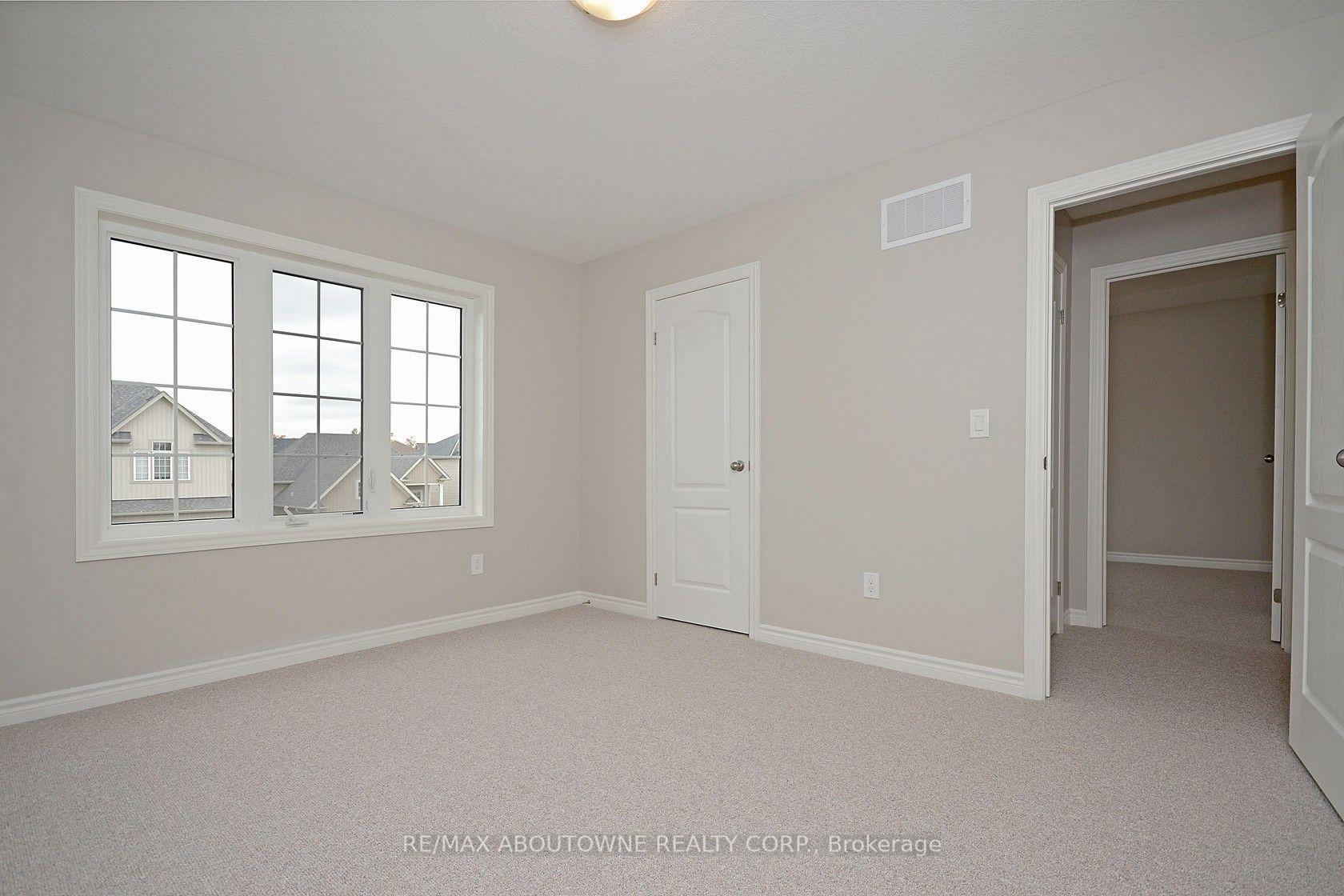 Photo 44 of 22 Ryan Street, Centre Wellington, Fergus — HOMEH