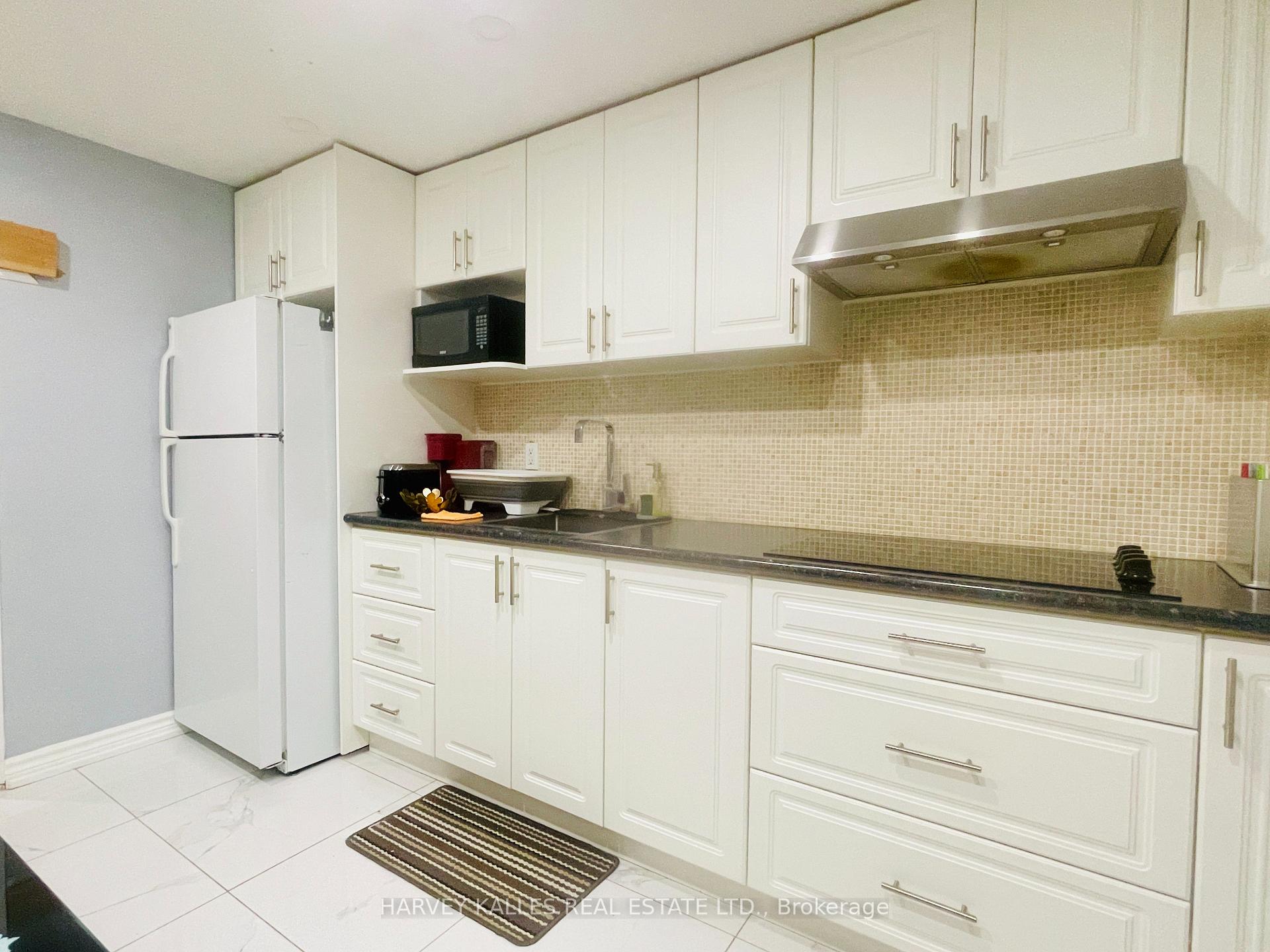 Photo 9 of Unit Lower, 1538 Davenport Road, Toronto, Corso Italia-Davenport — HOMEH