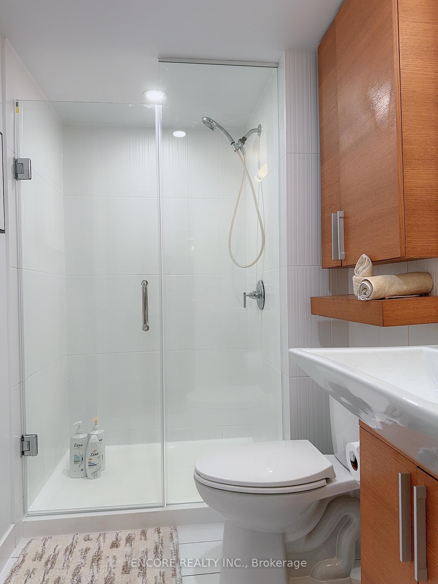 Photo 6 of Unit 706, 25 Capreol Court, Toronto, Waterfront Communities — HOMEH