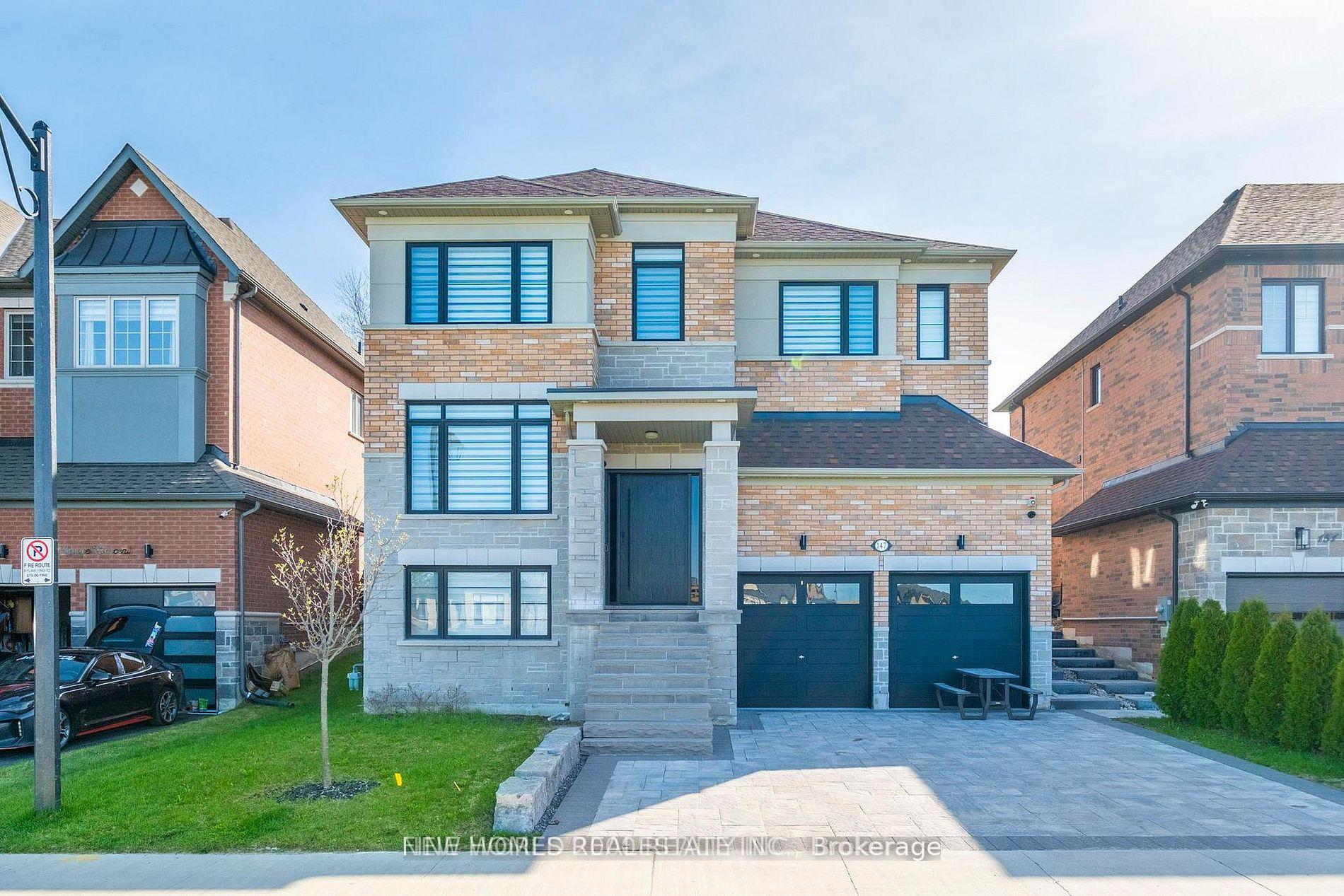 Photo 1 of 147 Bethpage Crescent, Newmarket, Woodland Hill — HOMEH