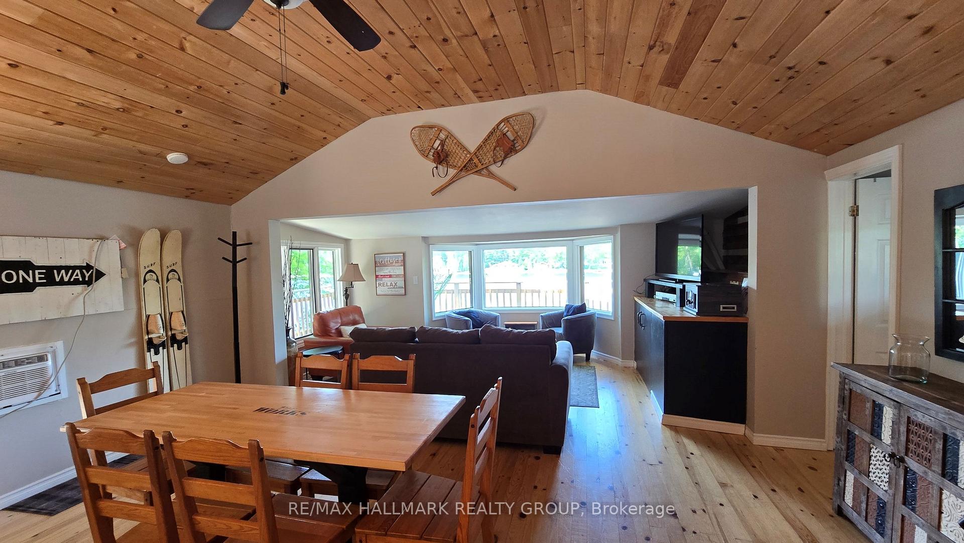 Photo 12 of 4614 Northwoods Drive, Ottawa, Constance Bay — HOMEH