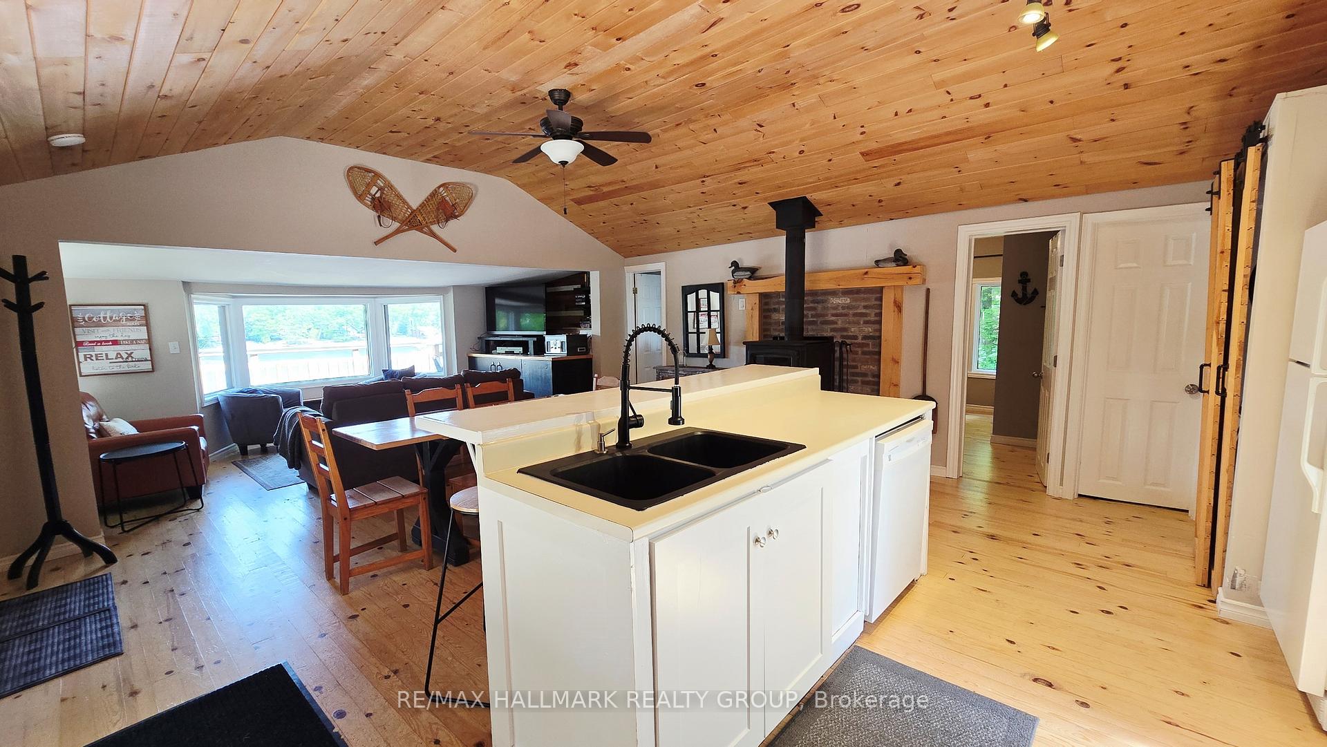 Photo 17 of 4614 Northwoods Drive, Ottawa, Constance Bay — HOMEH