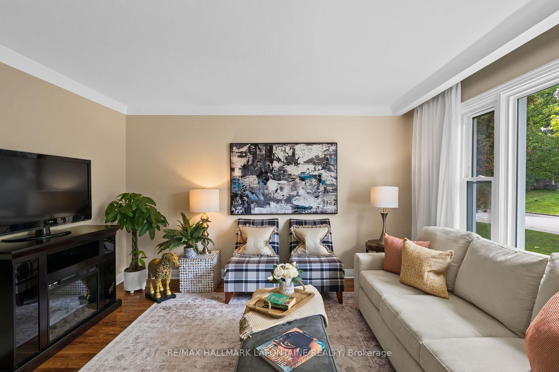 Photo 10 of 965 Beaudry Street, Ottawa, Overbrook/Castle Heights — HOMEH