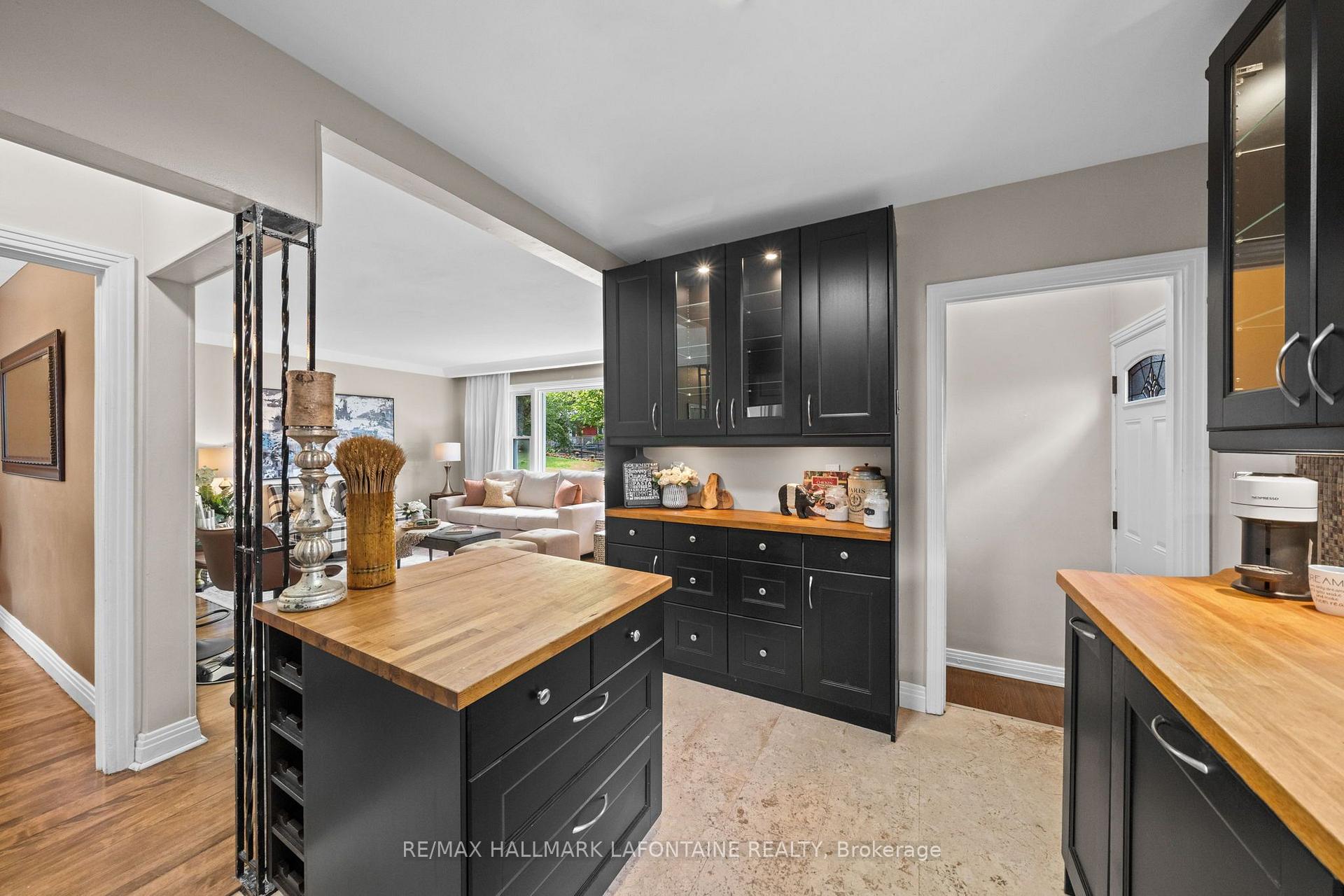 Photo 17 of 965 Beaudry Street, Ottawa, Overbrook/Castle Heights — HOMEH