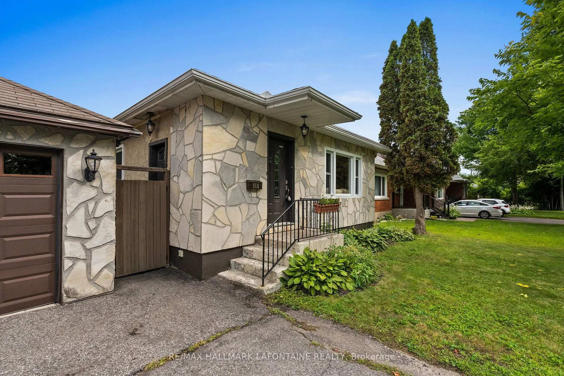 Photo 7 of 965 Beaudry Street, Ottawa, Overbrook/Castle Heights — HOMEH