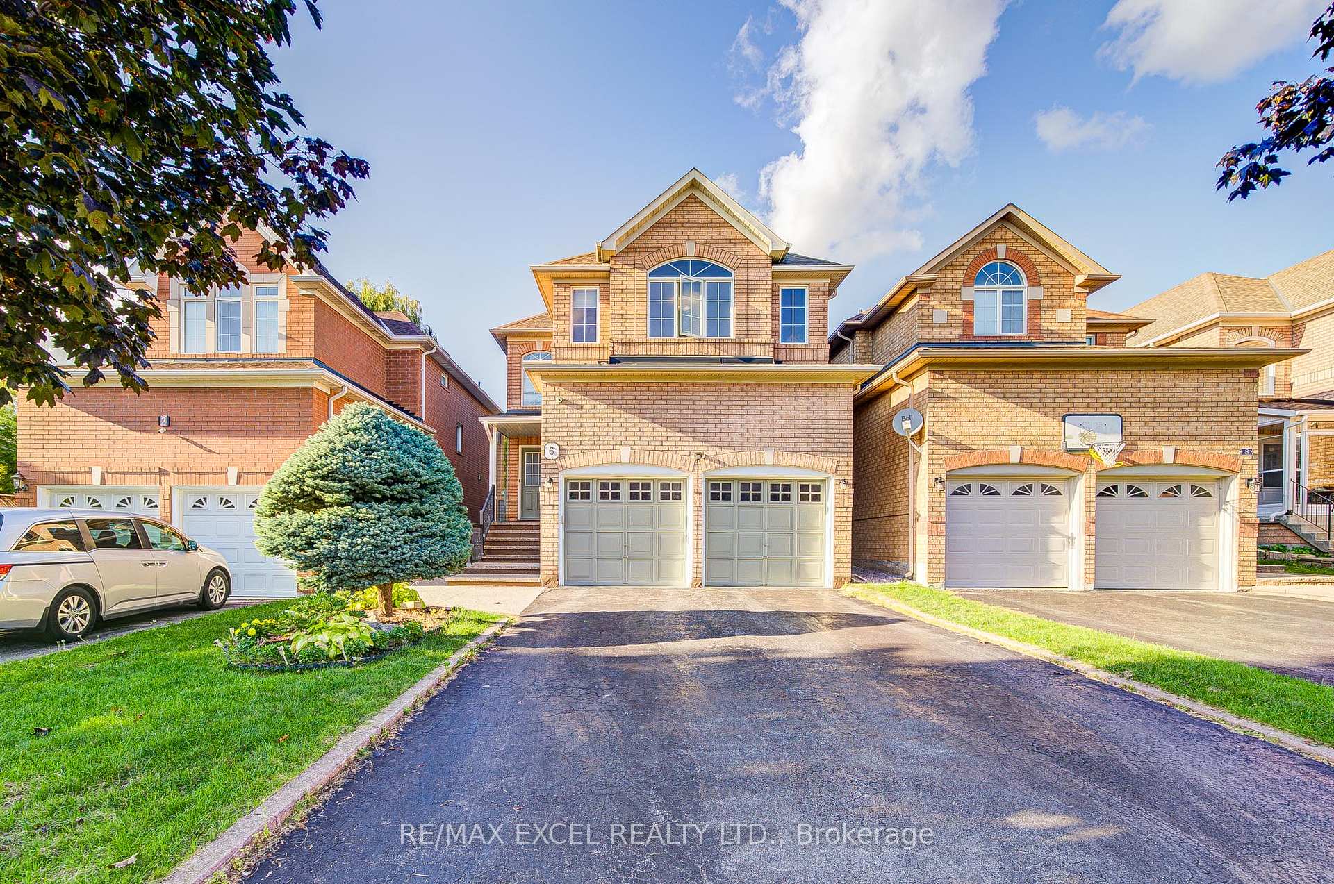 Photo 2 of 6 Sapphire Drive, Richmond Hill, Rouge Woods — HOMEH