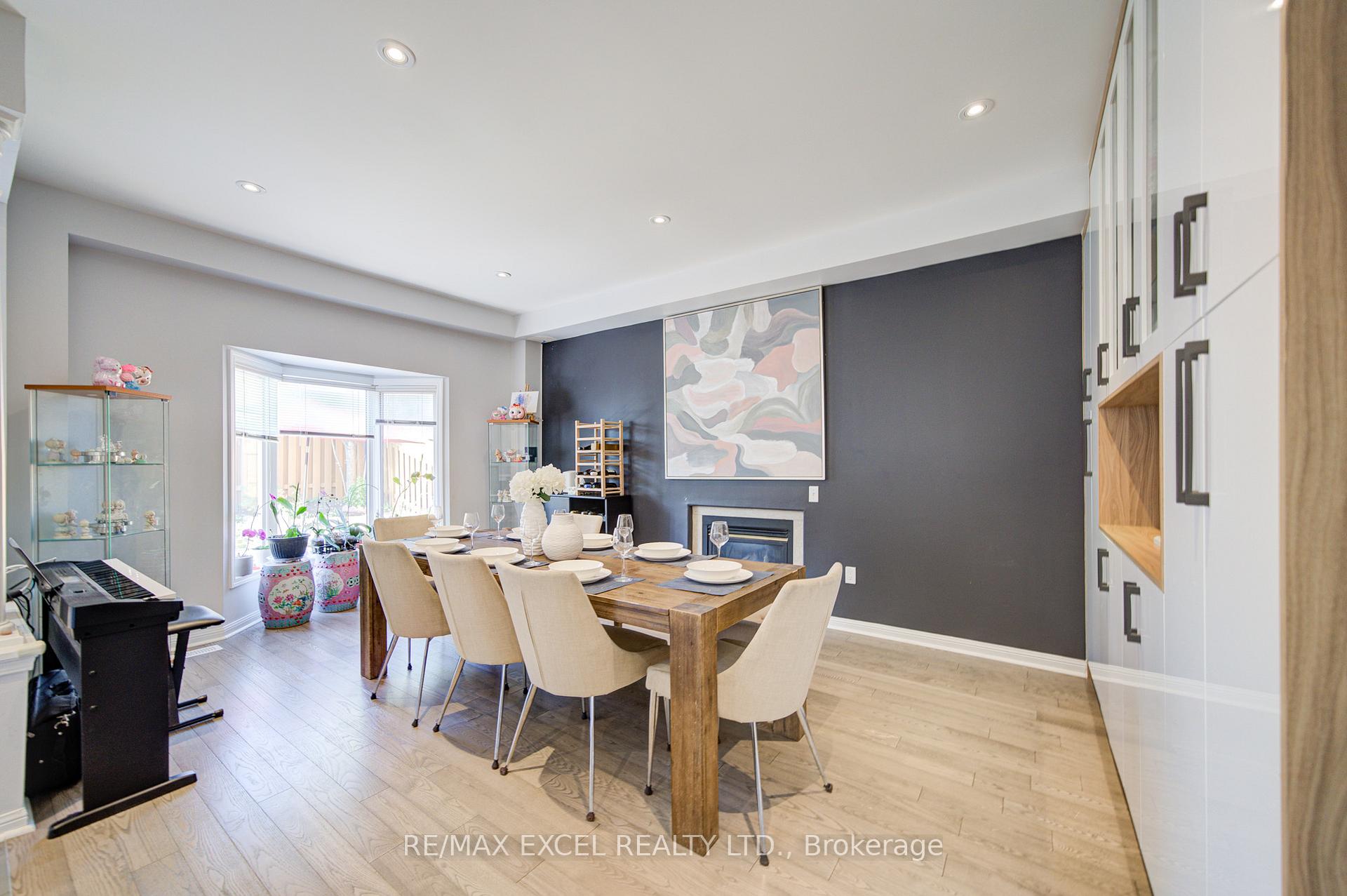 Photo 12 of 6 Sapphire Drive, Richmond Hill, Rouge Woods — HOMEH