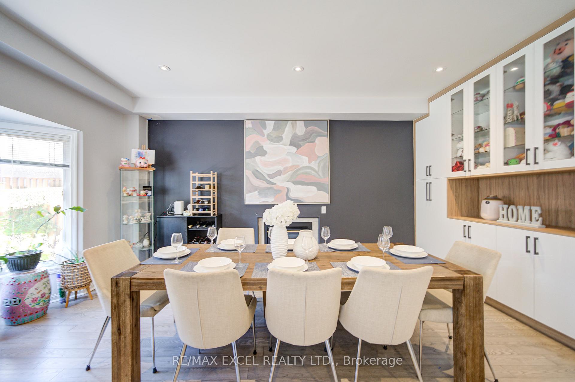 Photo 14 of 6 Sapphire Drive, Richmond Hill, Rouge Woods — HOMEH