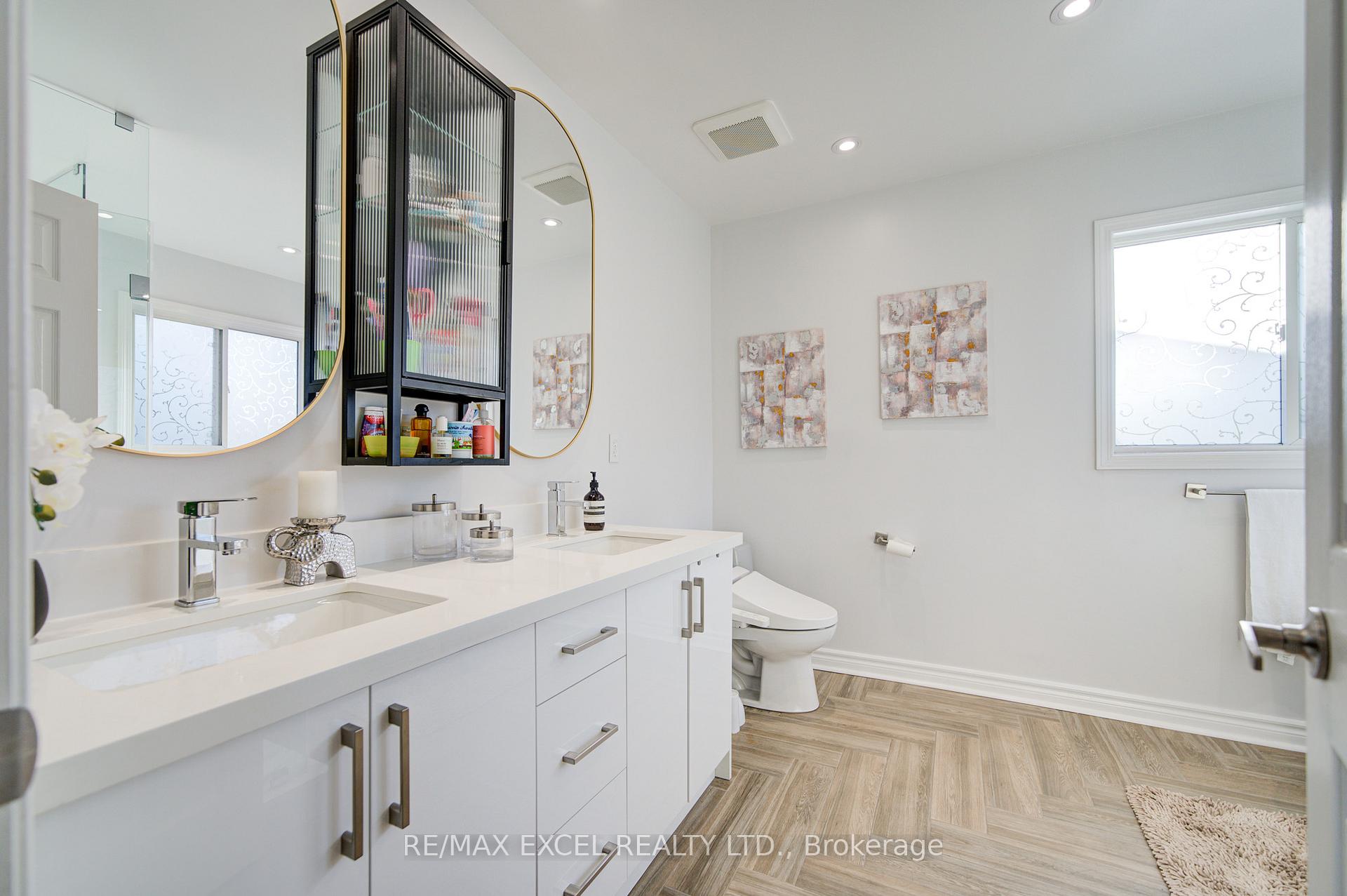Photo 36 of 6 Sapphire Drive, Richmond Hill, Rouge Woods — HOMEH