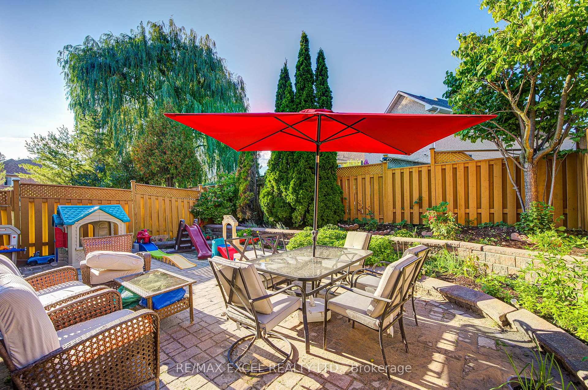 Photo 49 of 6 Sapphire Drive, Richmond Hill, Rouge Woods — HOMEH