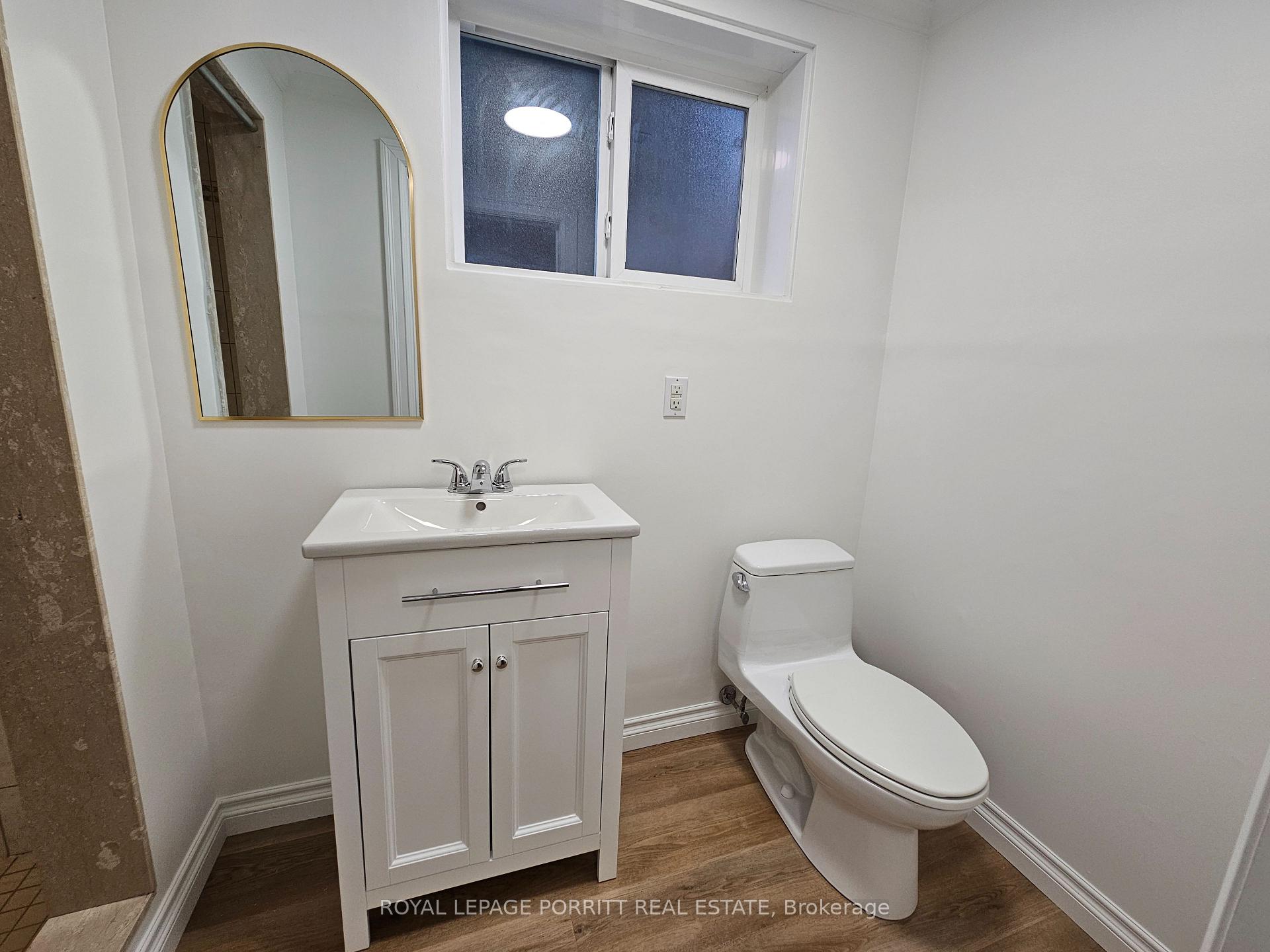 Photo 8 of Unit B, 273 Delta Street, Etobicoke, Alderwood — HOMEH