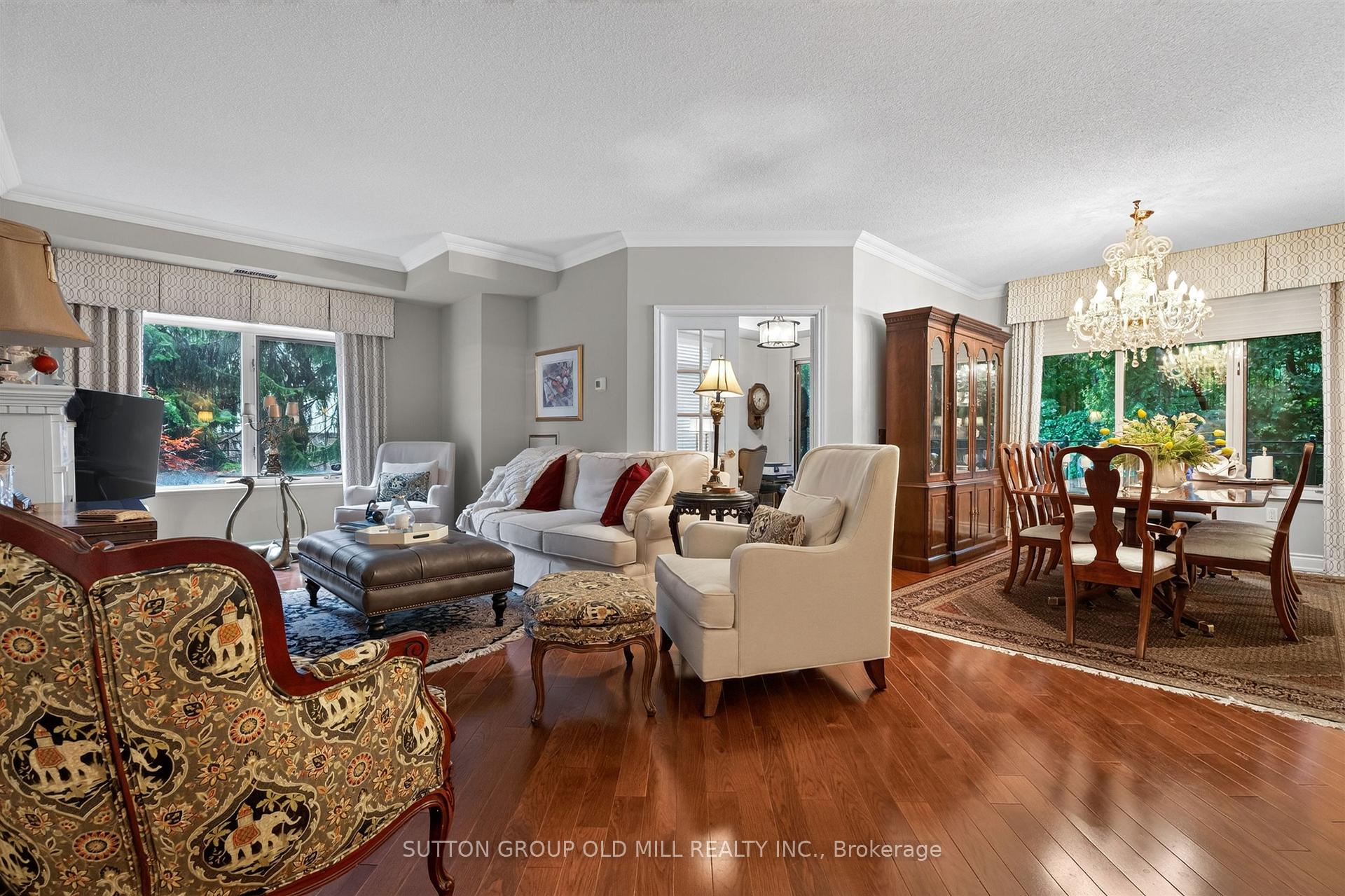 Photo 9 of Unit 203, 12 Old Mill Trail, Etobicoke, Kingsway South — HOMEH