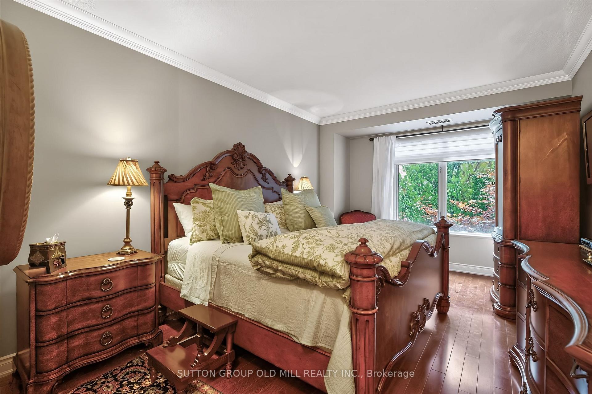 Photo 23 of Unit 203, 12 Old Mill Trail, Etobicoke, Kingsway South — HOMEH