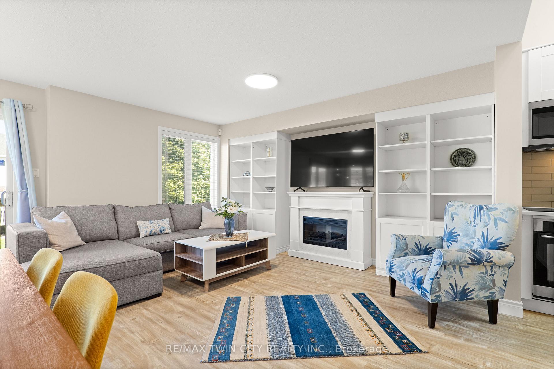 Photo 9 of Unit 65, 42 Green Valley Drive, Kitchener, Pioneer Park — HOMEH
