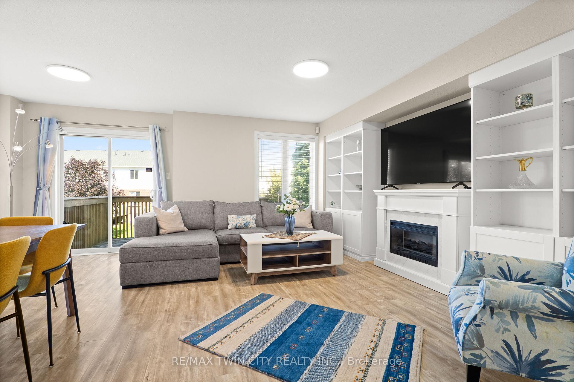 Photo 10 of Unit 65, 42 Green Valley Drive, Kitchener, Pioneer Park — HOMEH